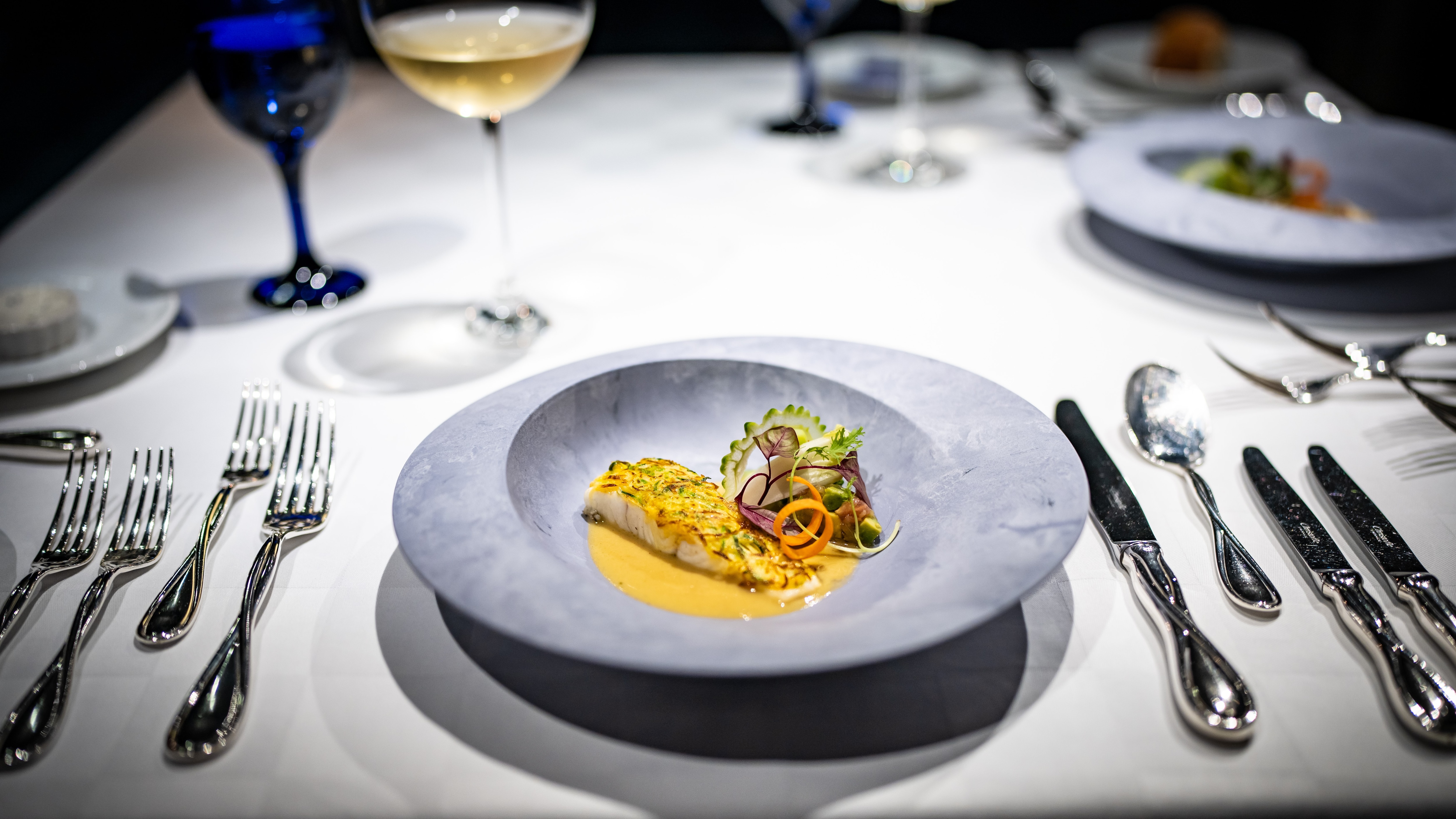 【晚餐/法式料理】我們的廚師將精心準備新鮮食材。 *菜色範例