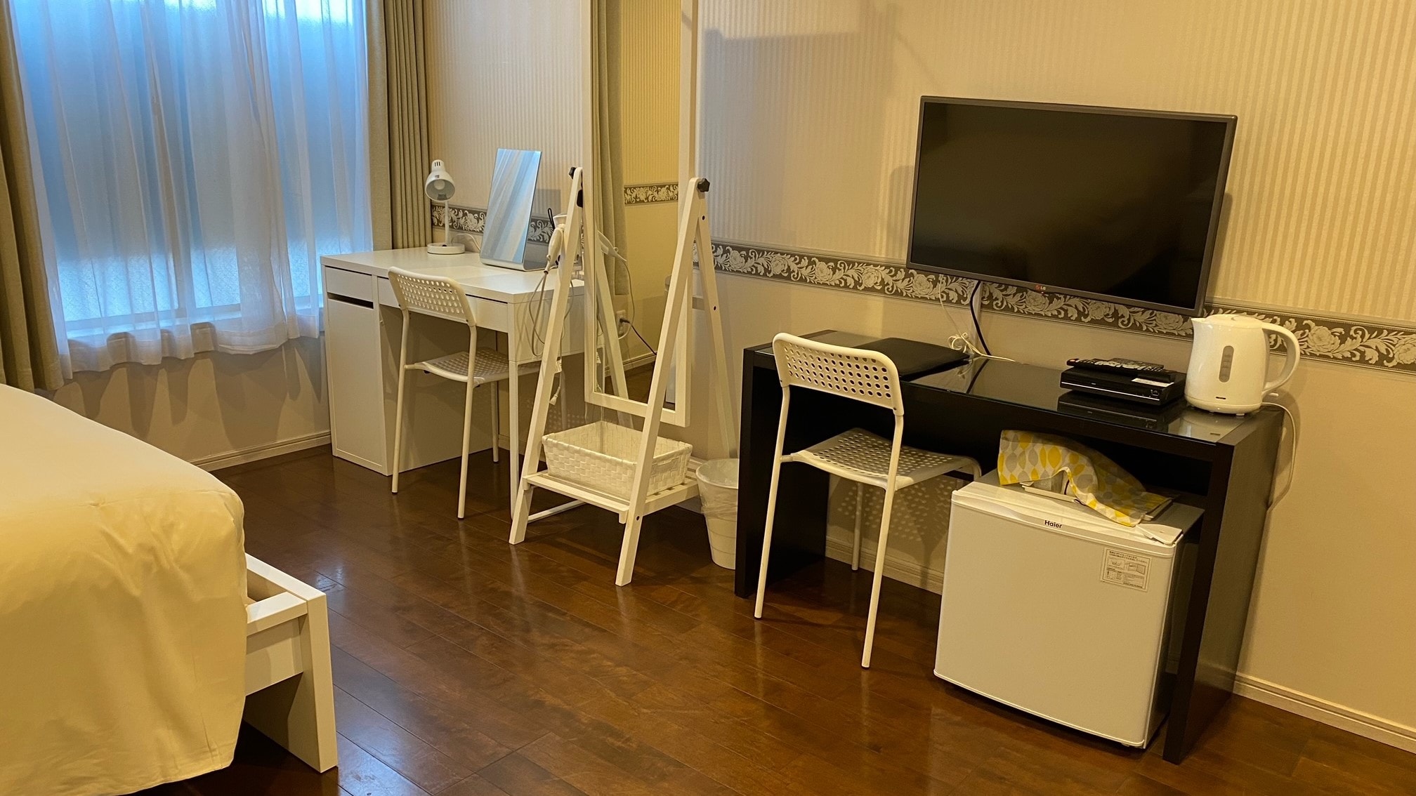 豪華半雙人房 601