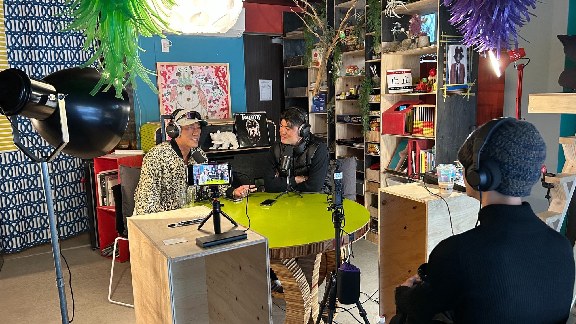 A space for creators that allows them to balance work and stay.