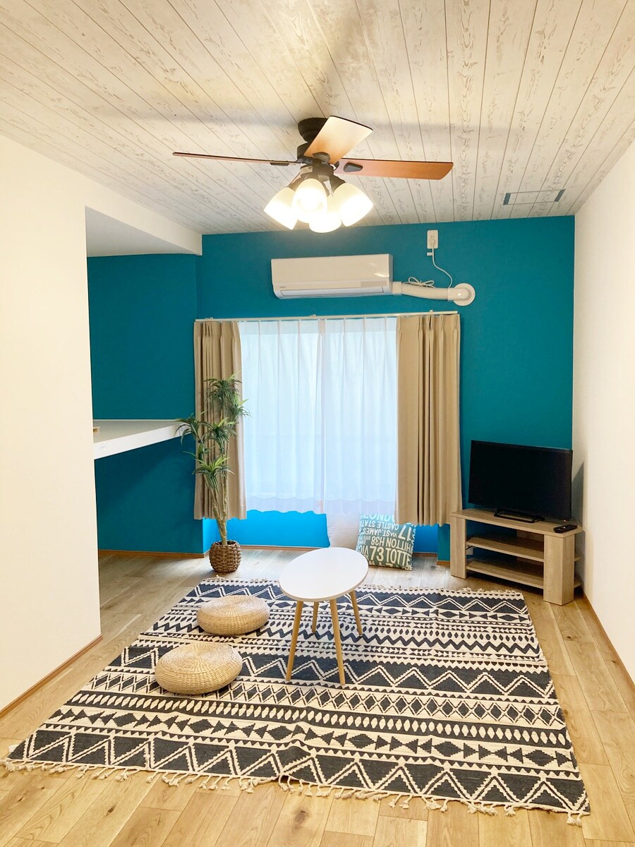 [207] 9 tatami mat Western-style room / shower / no kitchen [Capacity 3 people]