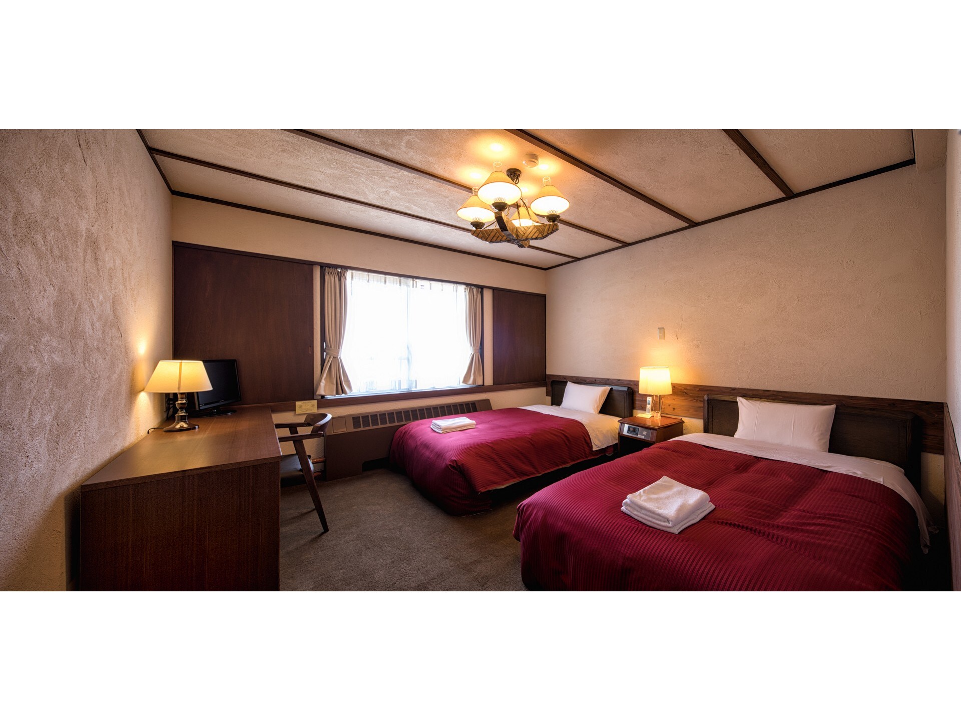 Main building: Suite room Bedroom * Non-smoking room from April 2017