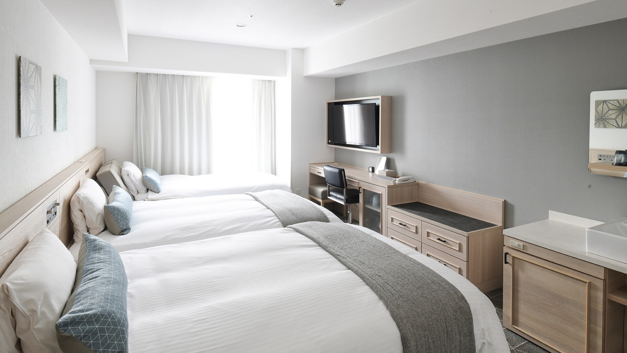 スーペリアトリプル　ご家族でもゆったりお過ごしできます。