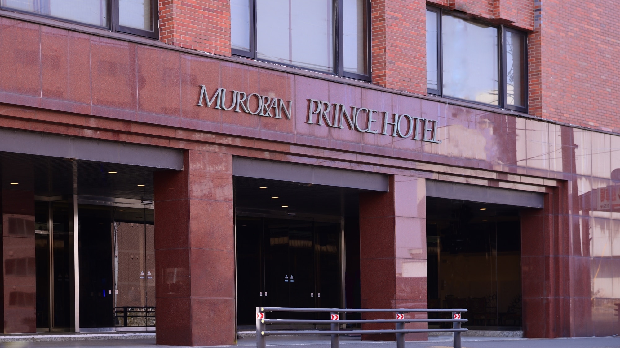 [Appearance] Close to convenience stores, stations, and business districts, good location for travel and work