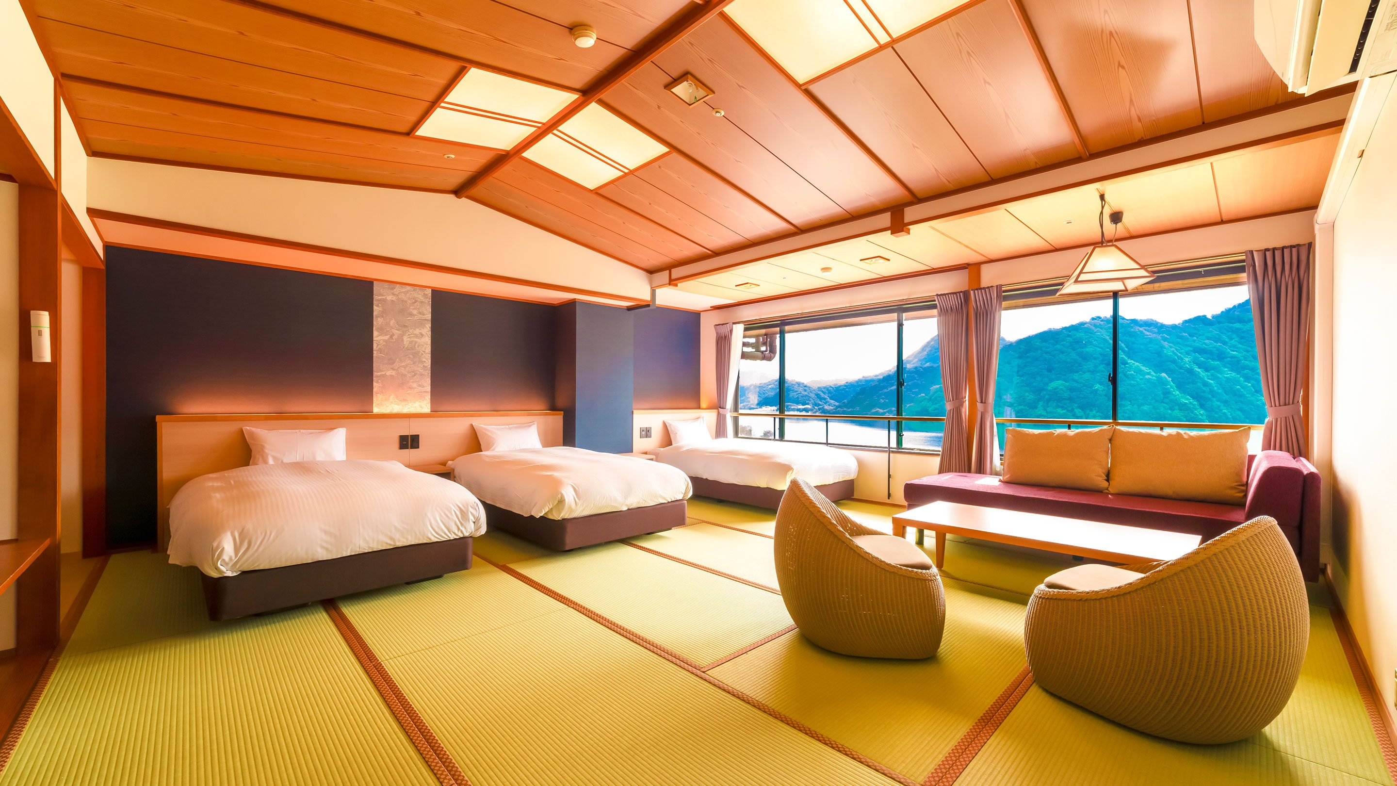 [Non-smoking] Superior Japanese-style bed triple room with indoor bath (river side) *Image