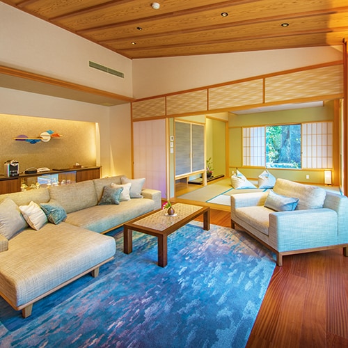 Biệt thự rộng rãi có phòng tắm ngoài trời