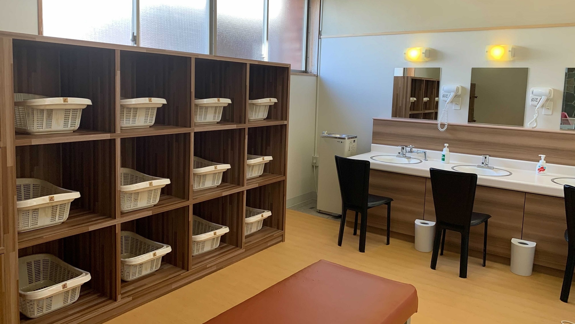 [Bathroom] Image of changing room