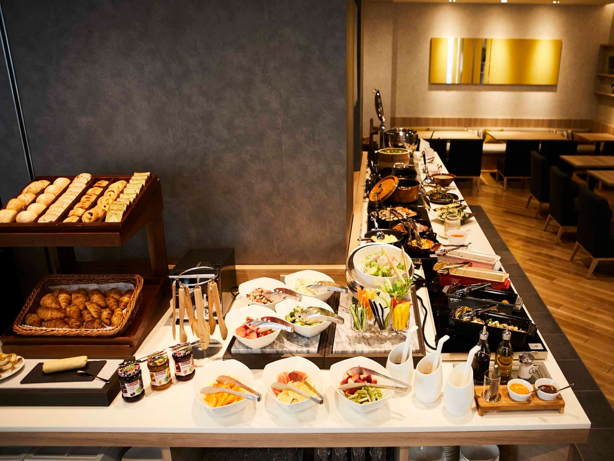 【잔치 야채의 아침 밥】 인터게이트 호텔즈 요리 특별 고 에모토 히로시 감수의 풍부한 오리지널 요리