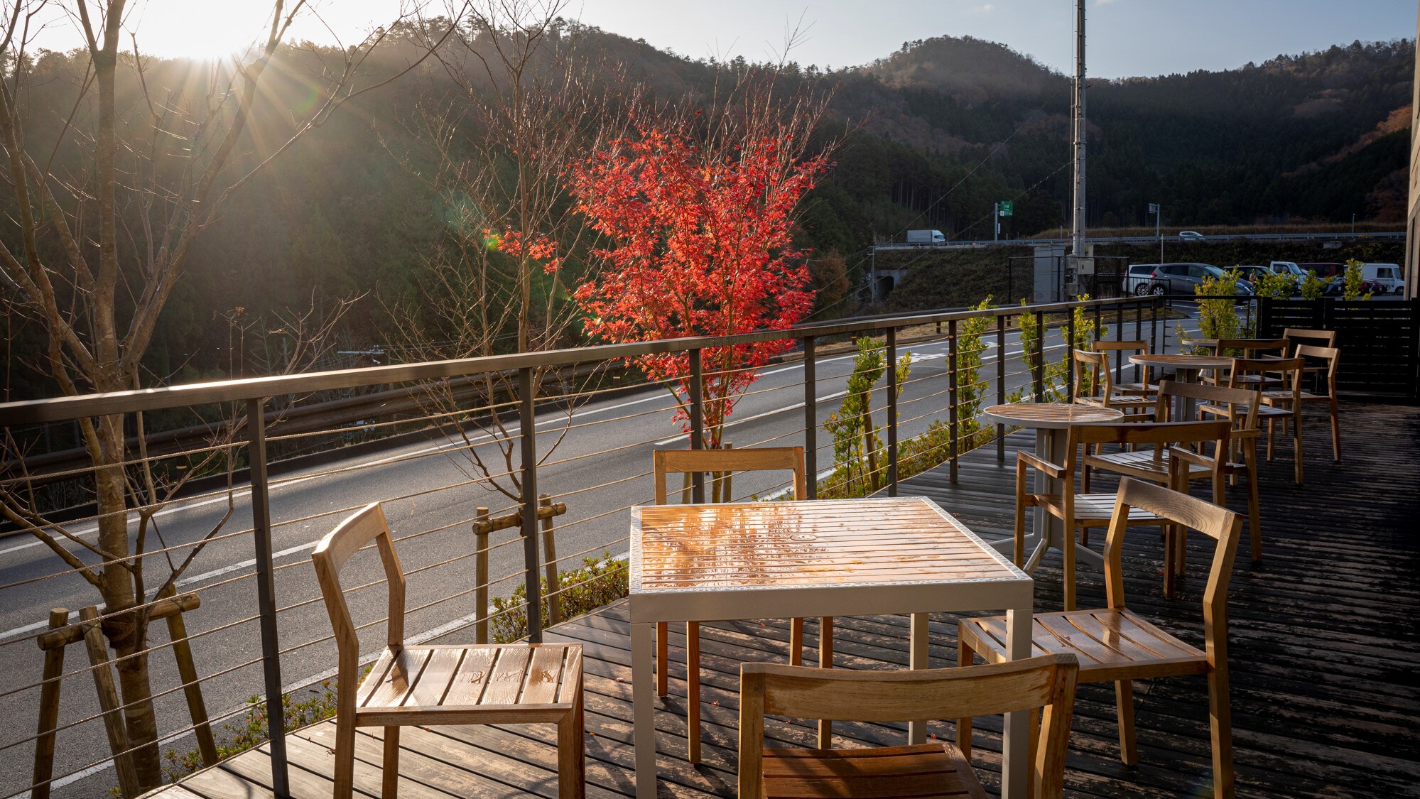Terrace: On sunny days, you can relax on the terrace surrounded by greenery.