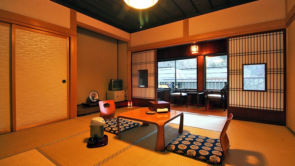 [Example of 8 tatami mats] A room where you can enjoy the old-fashioned atmosphere. Internet available in all rooms via wireless LAN