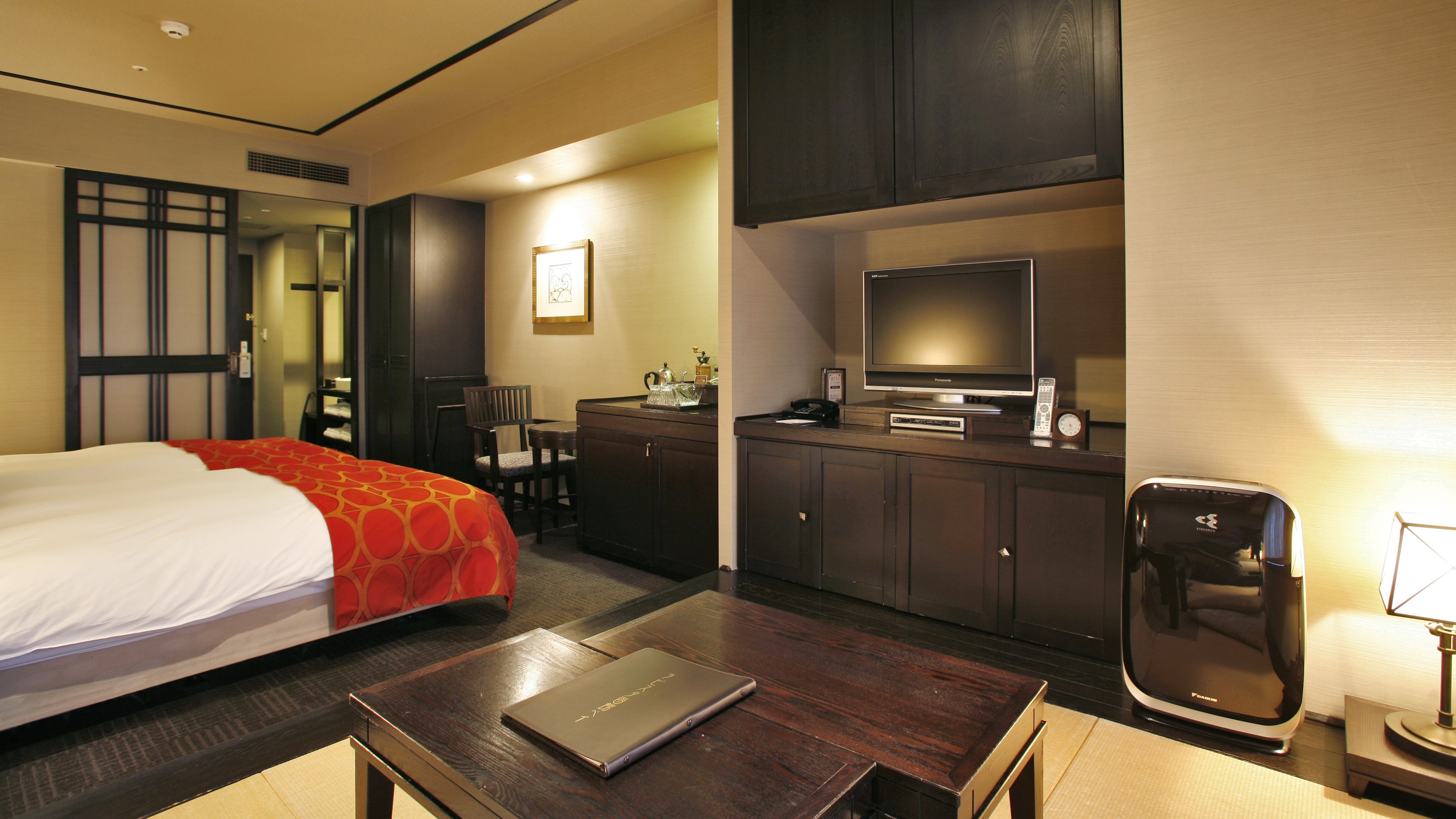 [Japanese-Western style room/33㎡]