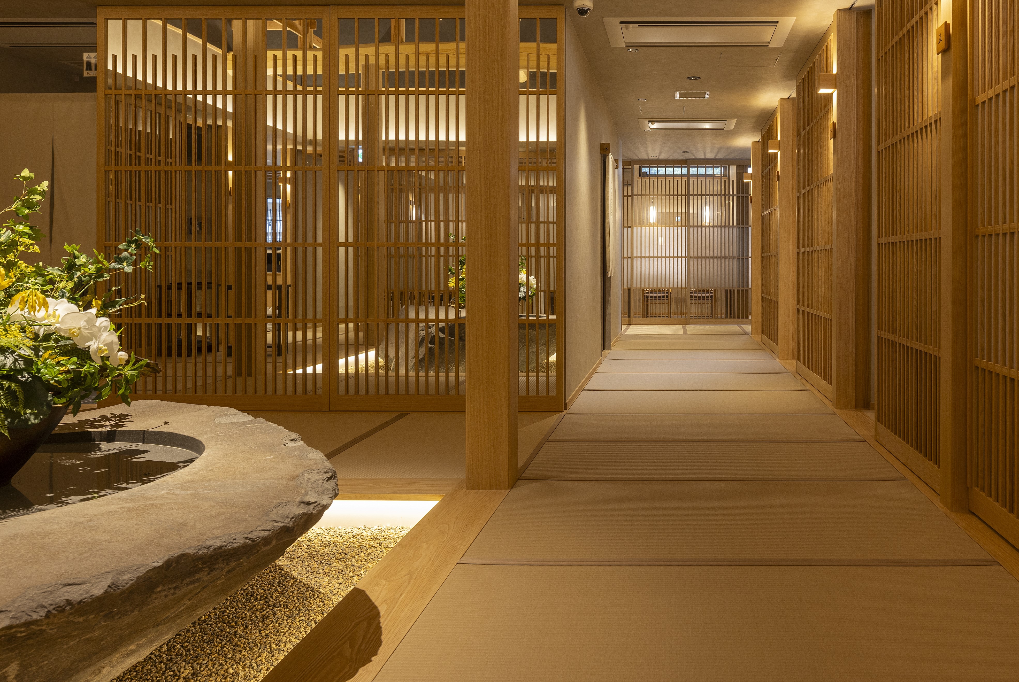 Private dining room "Suiren" interior 2