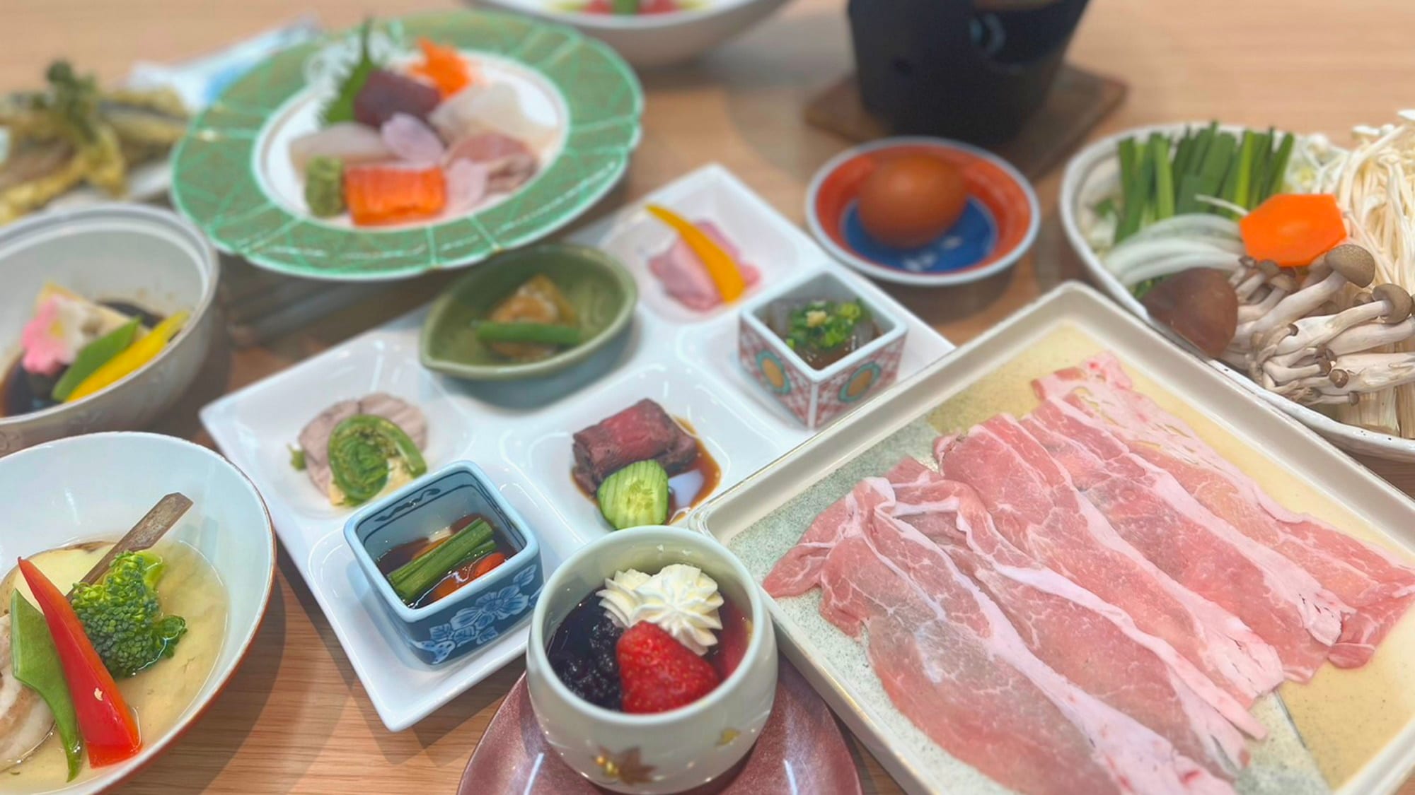 [Bữa tối Kaiseki] Một bữa ăn kaiseki sử dụng nguyên liệu theo mùa chỉ có thể thưởng thức tại Fujinoya. *Ví dụ về các ưu đãi trước đây
