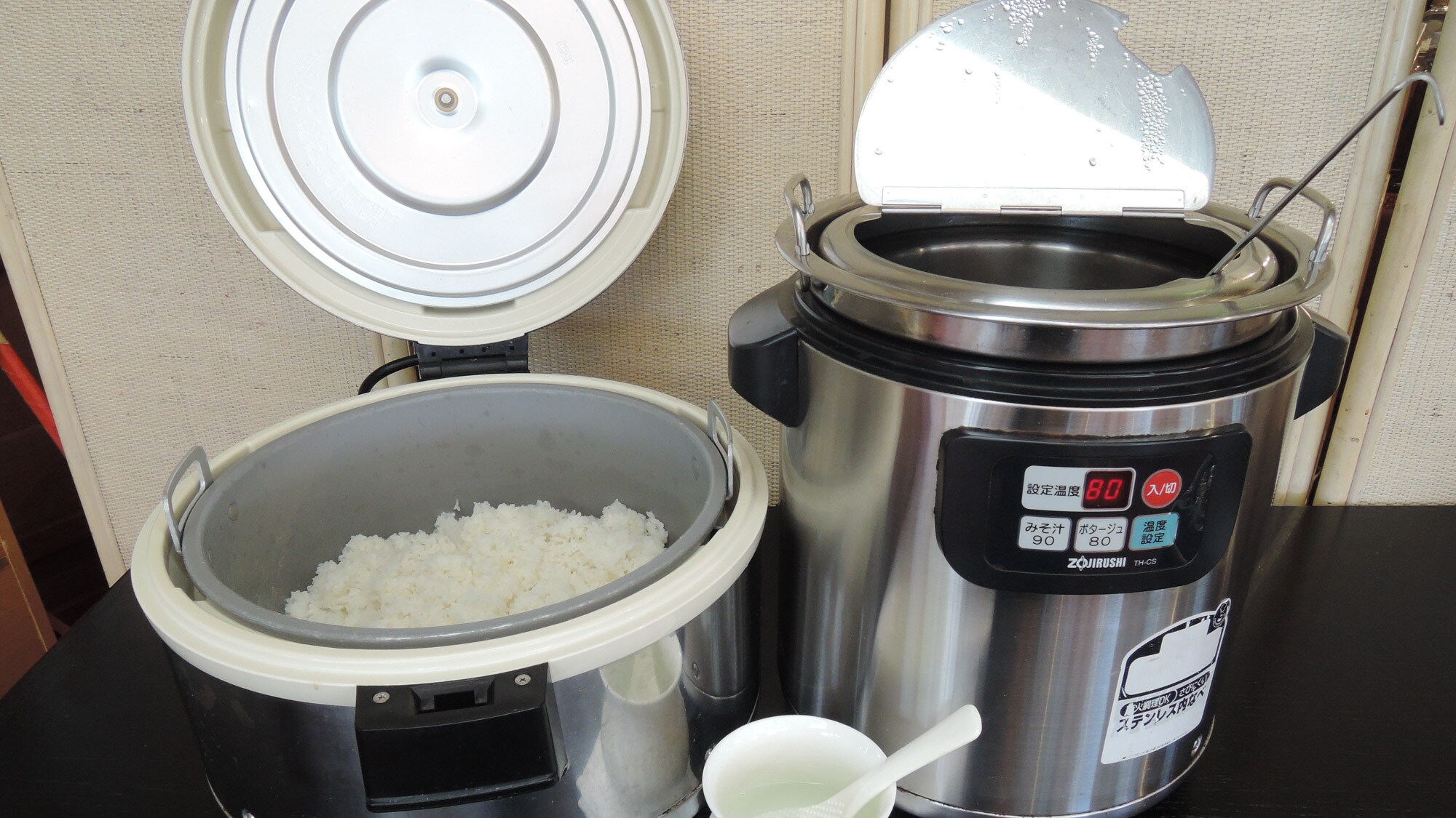 * [Breakfast example] Rice and miso soup can be replaced freely!