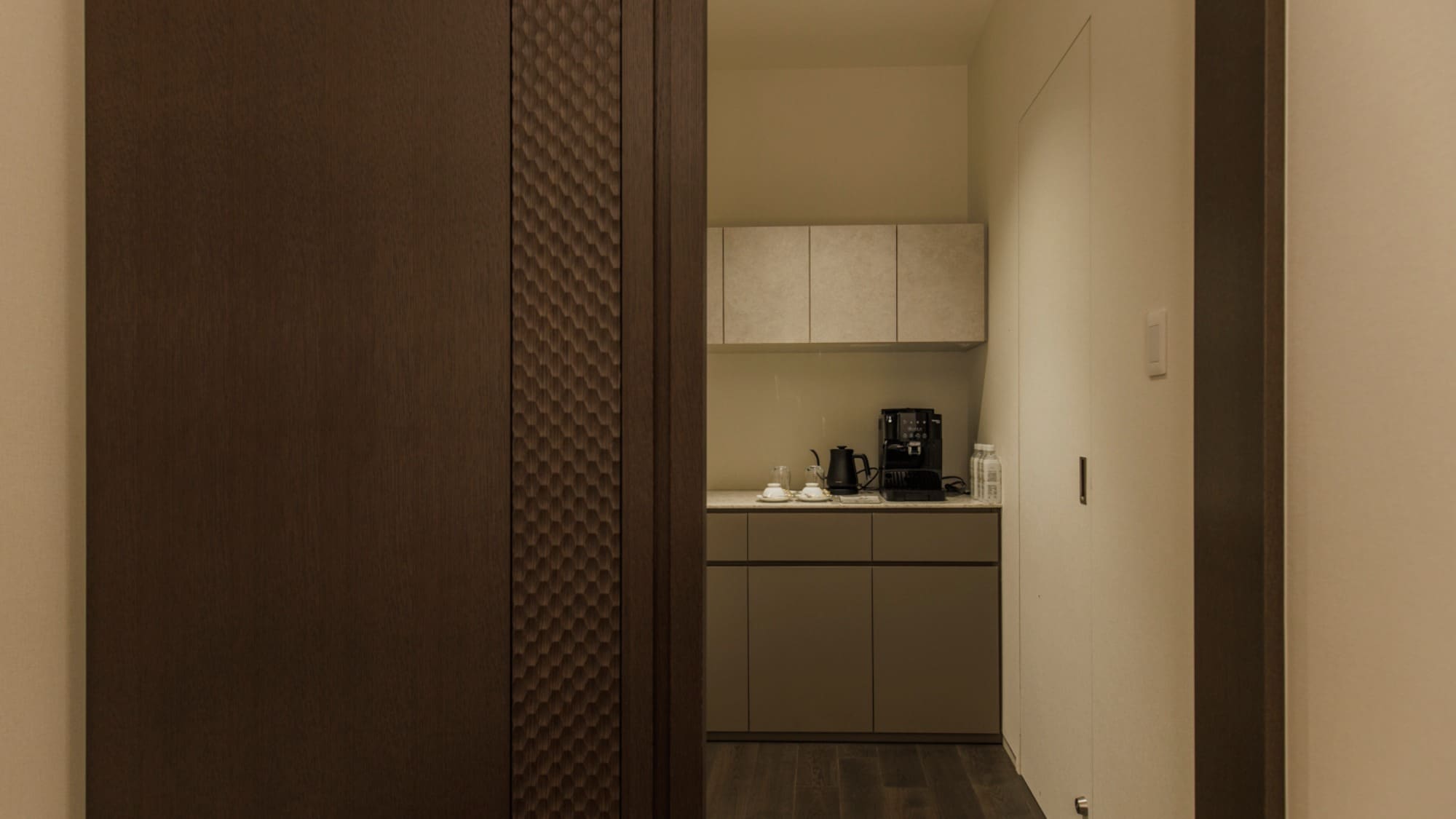 套房｜105平  方米