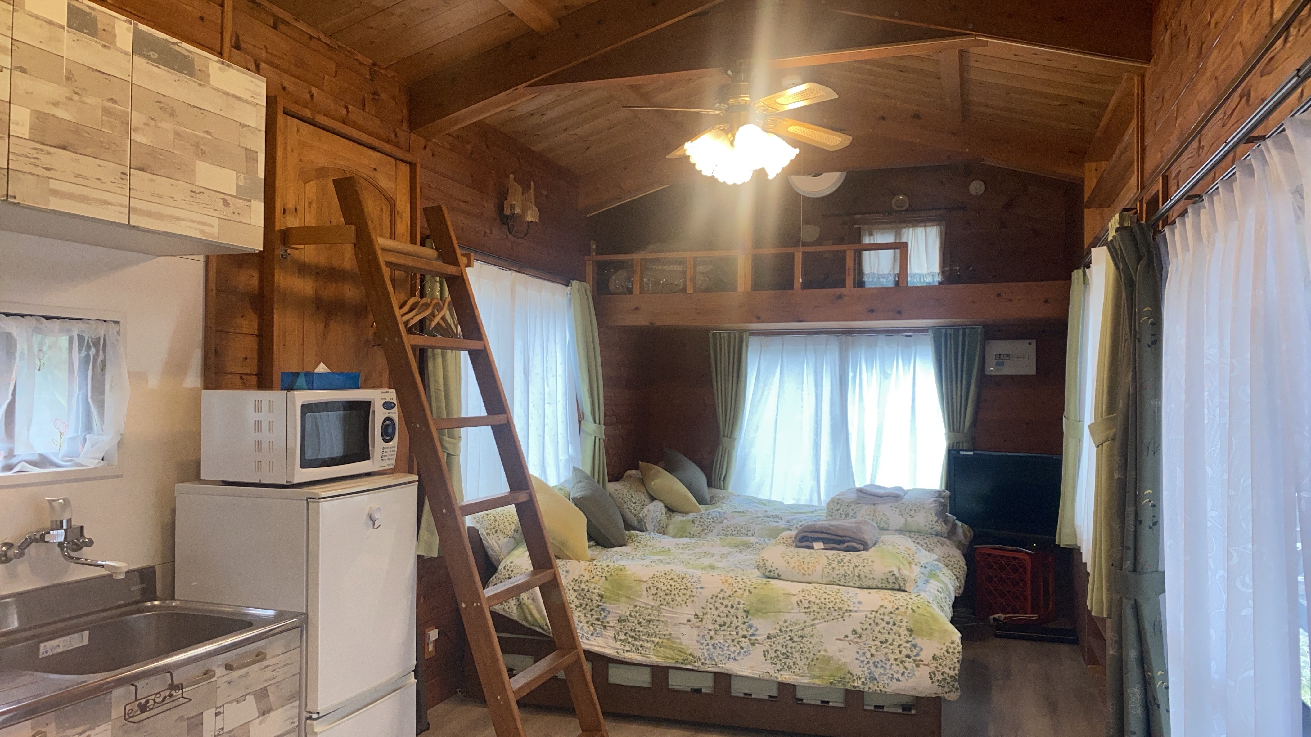 lodge interior main