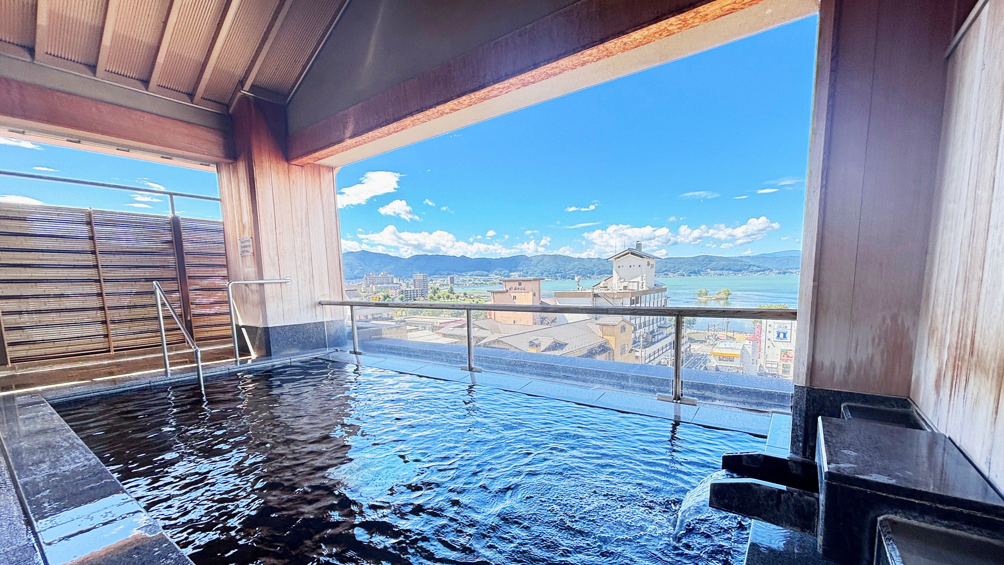7th floor open-air observation deck at Lake Suwa