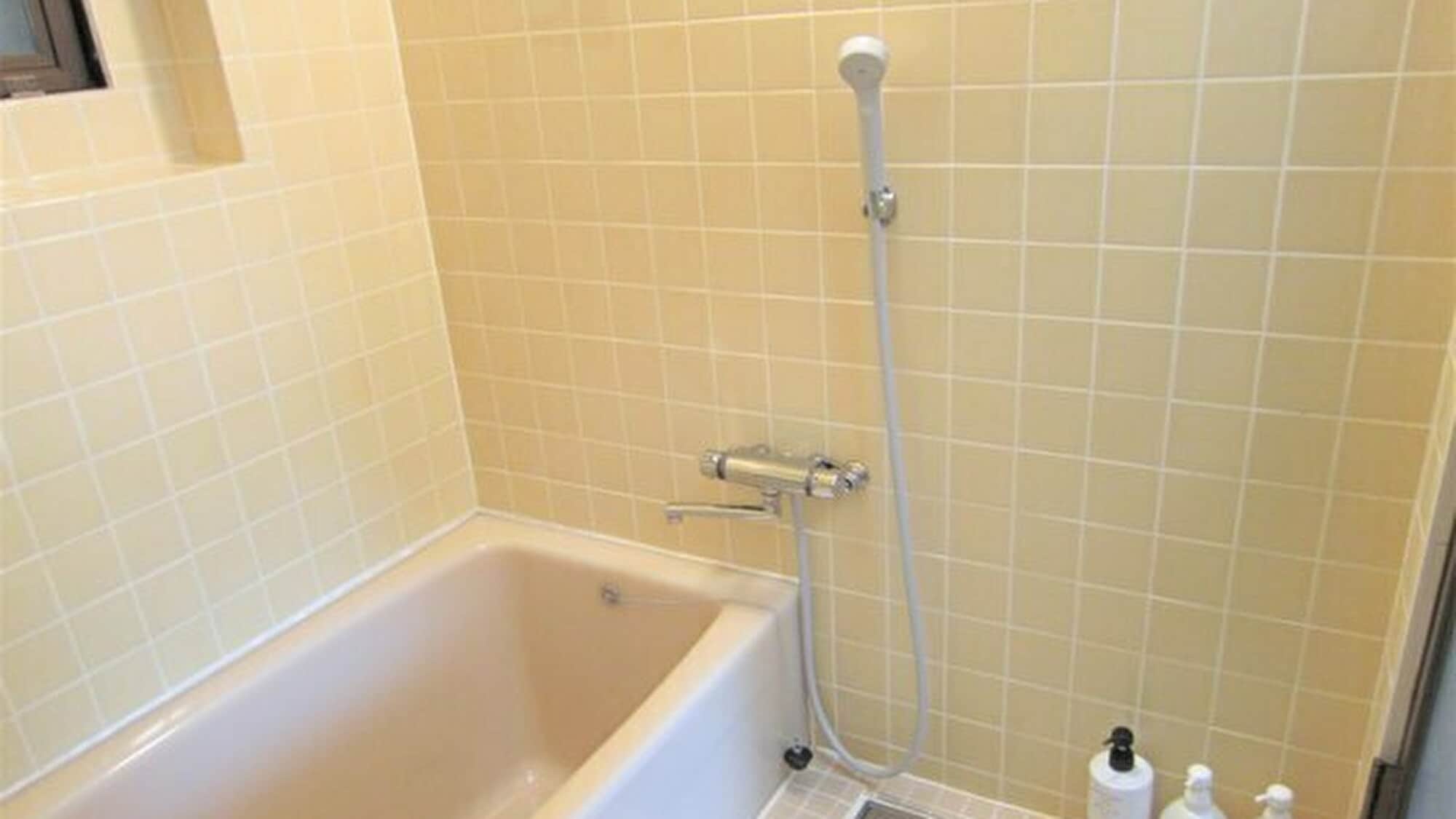 ตัวอย่างห้องน้ำในกระท่อม