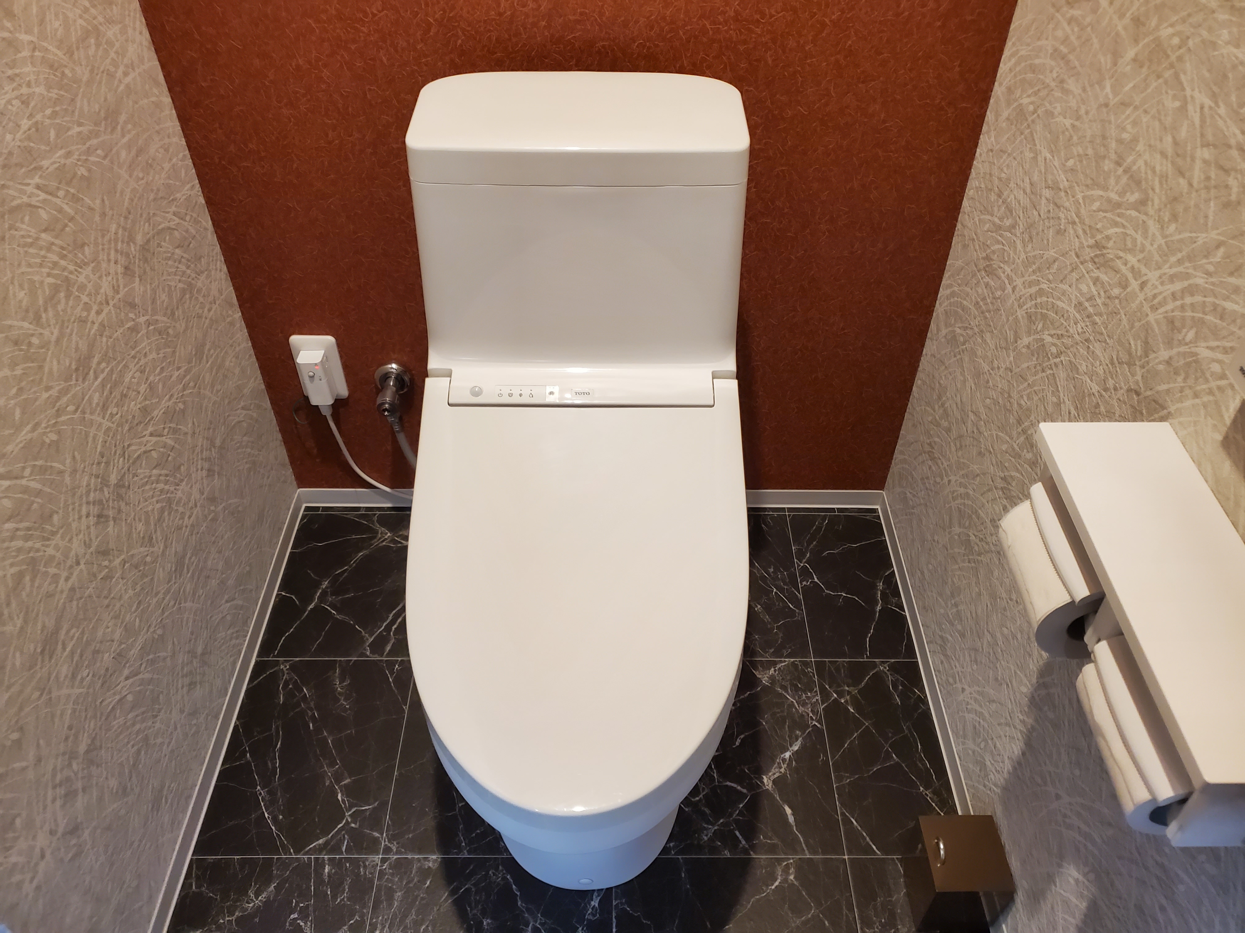 Triple room, 12 tatami mats, toilet