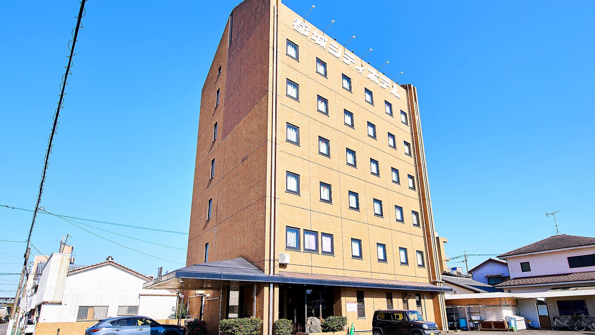 ・【外部】距離JR西都城站步行約7分鐘，距離都城IC開車約15分鐘。