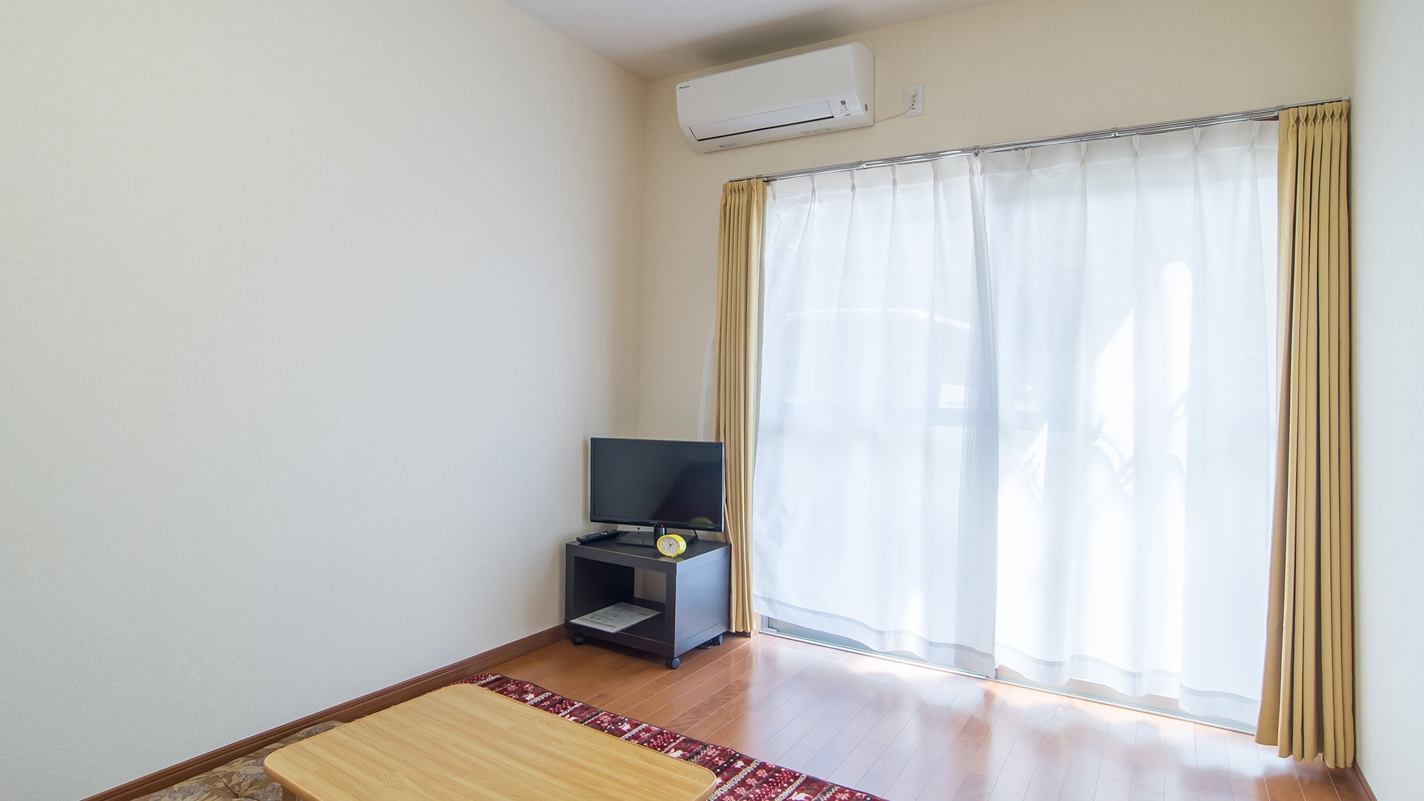 * [Room / 1DK] This is a condominium-type room like an apartment.
