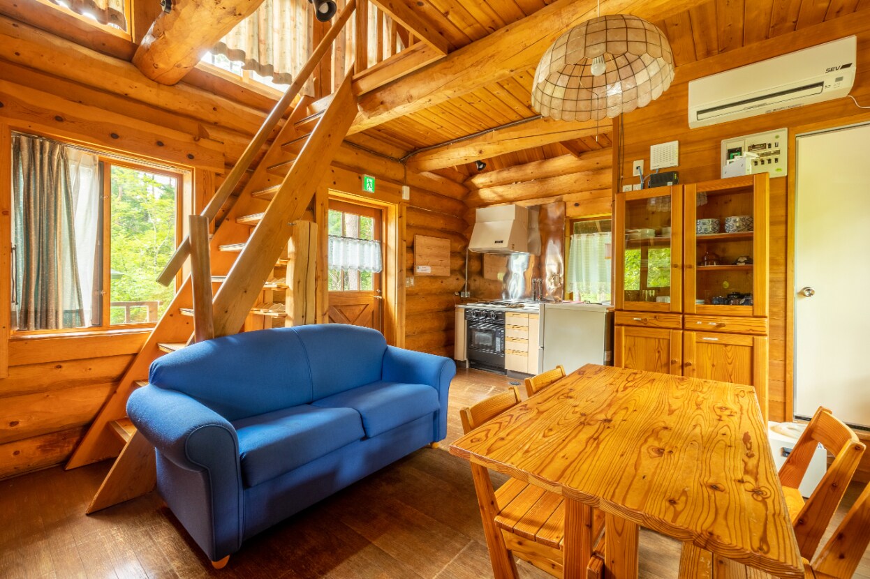 小屋 C