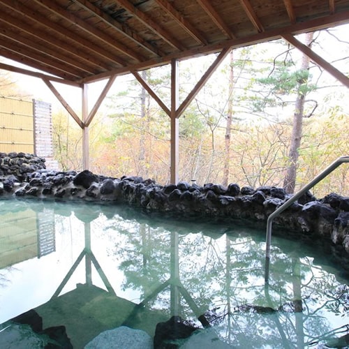 Open-air bath (men's bath)