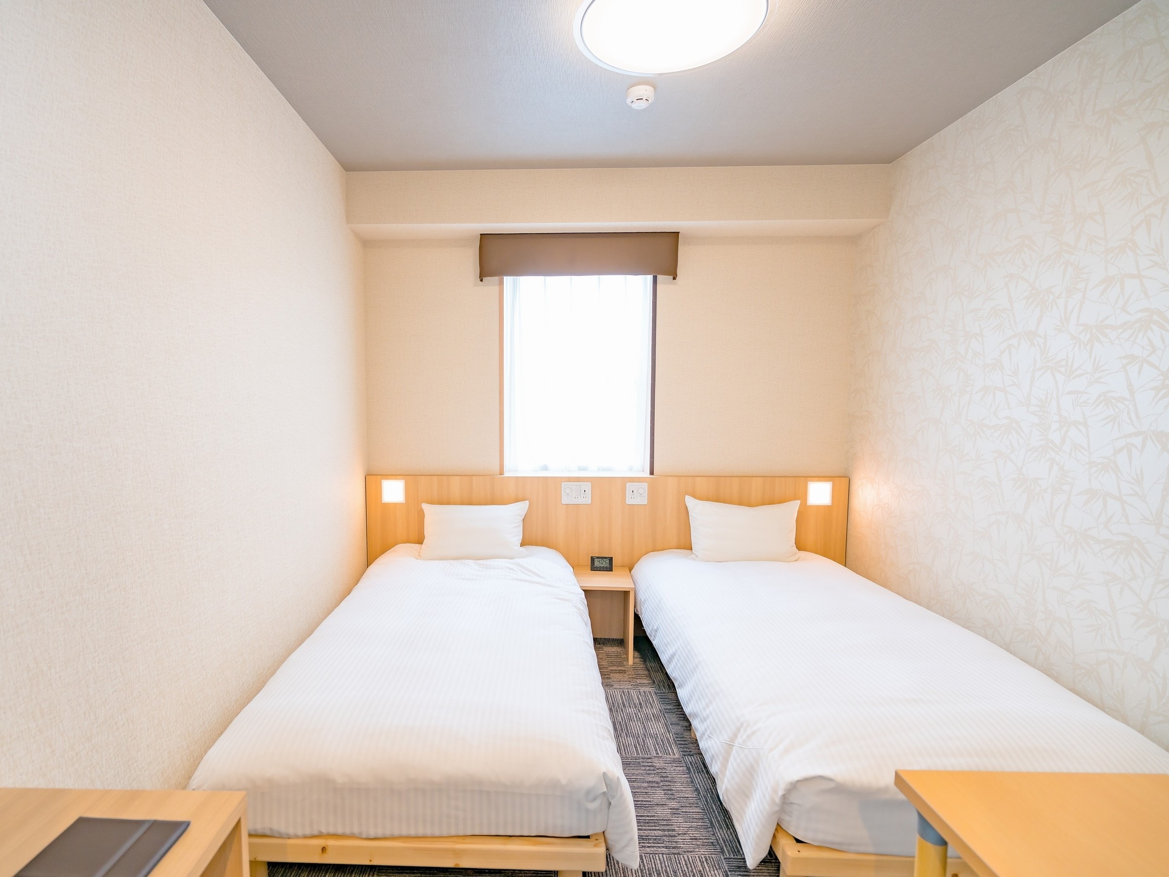 [Twin with kitchen] This twin room is equipped with a kitchenette and is suitable for long-term stays.