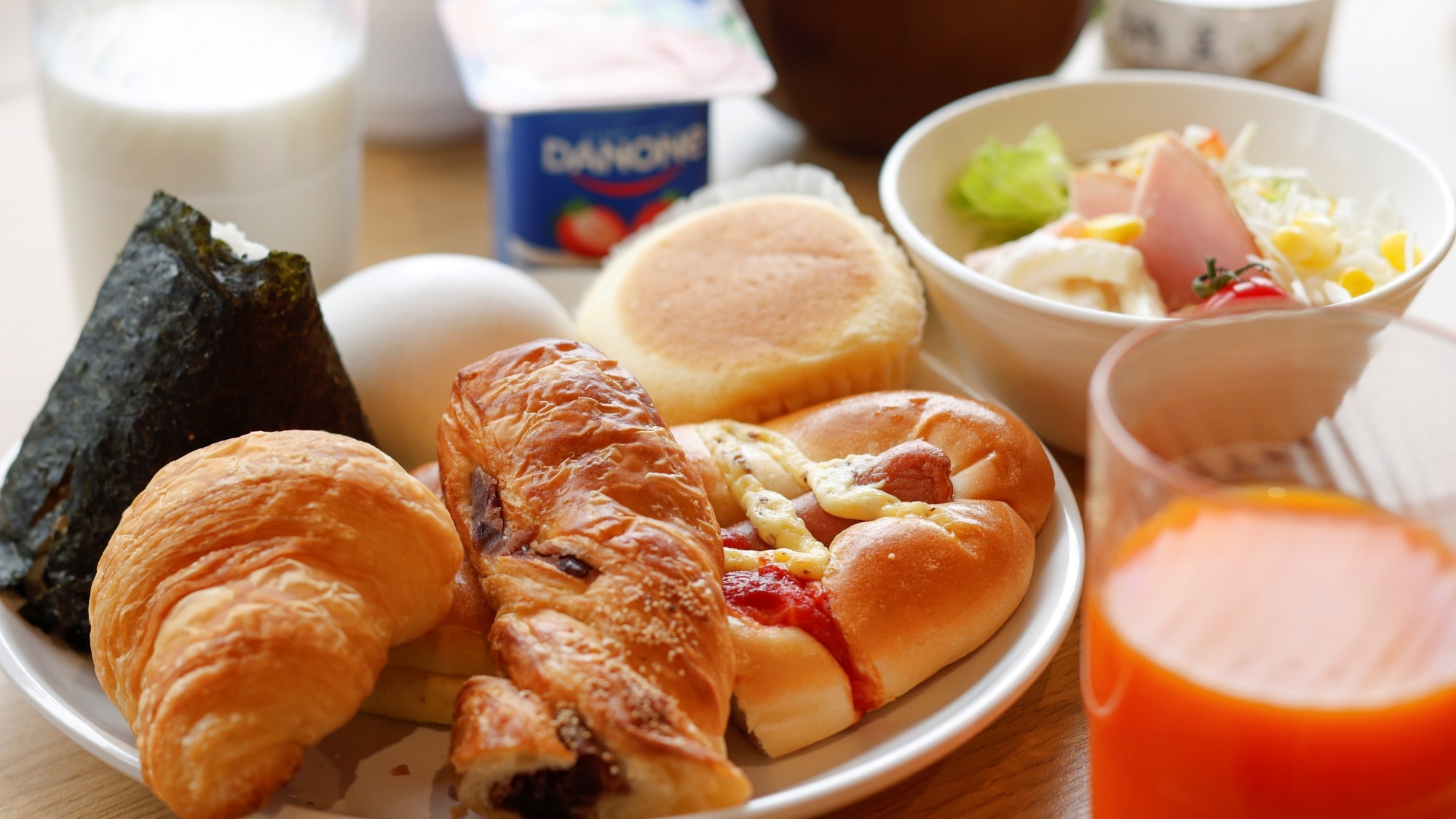 An example of a light breakfast
