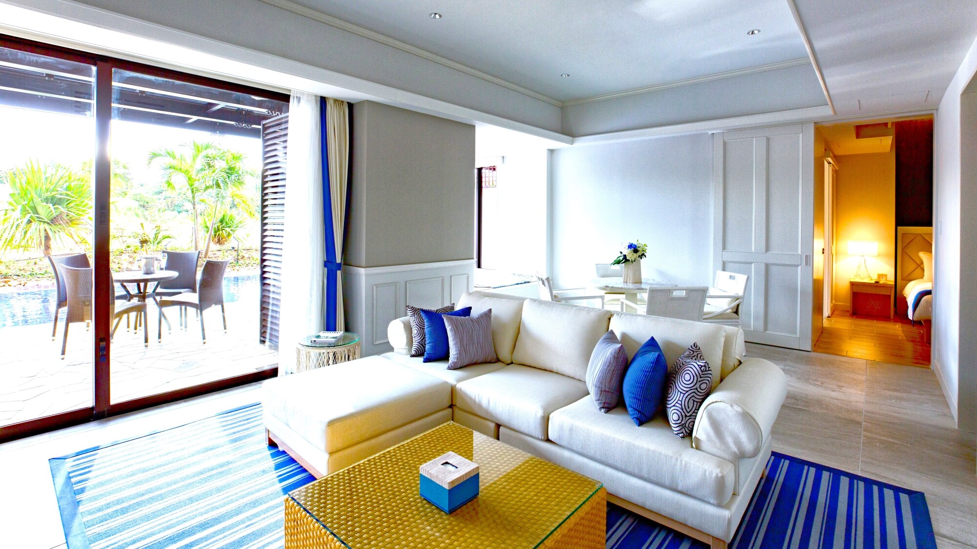 [Mirage Floor/Garden Pool Suite] 2 bedrooms over 100 square meters surrounded by water and greenery