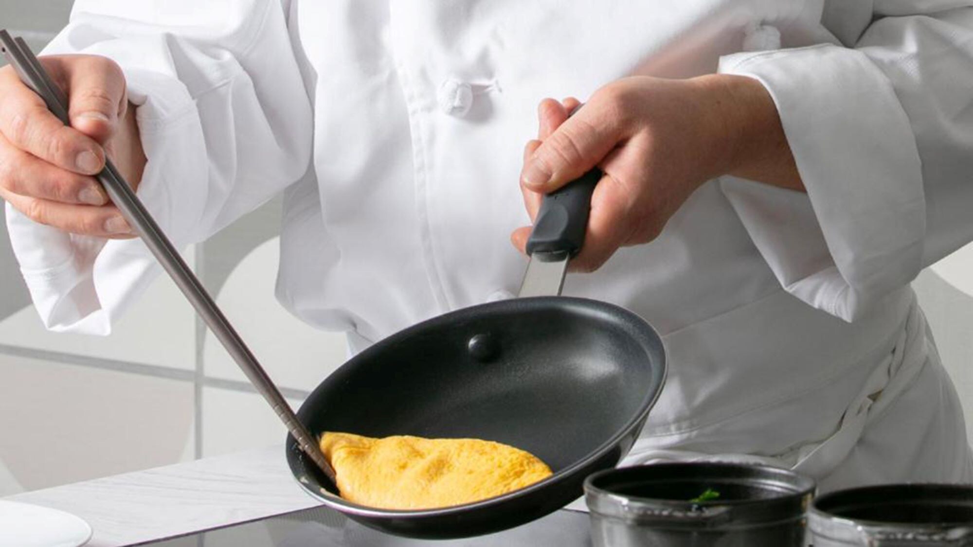[Breakfast image] Hot egg dish prepared right in front of you by the chef