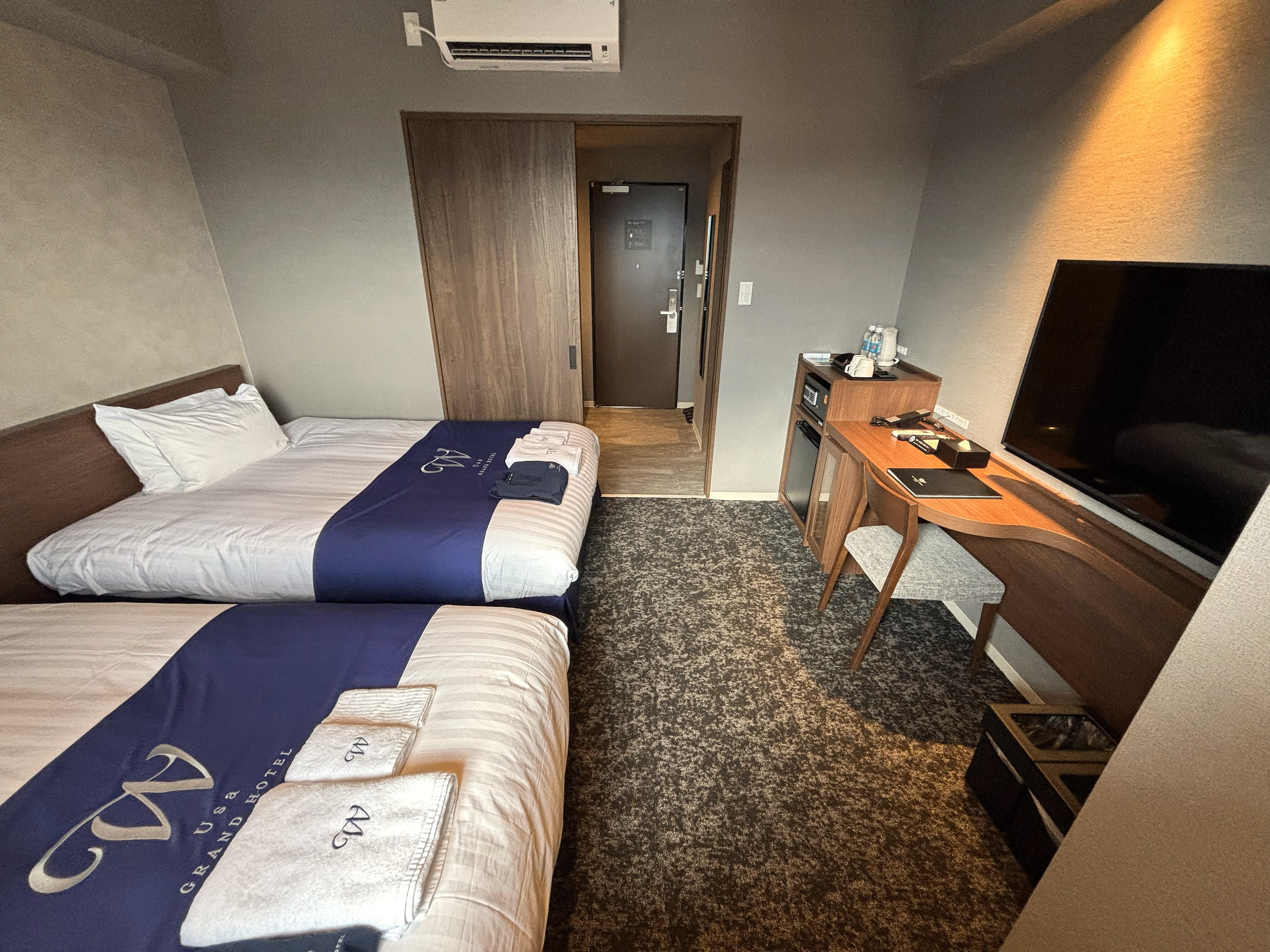 [Twin Room] Nishikawa futon bedding and a large 140cm wide bed ♪