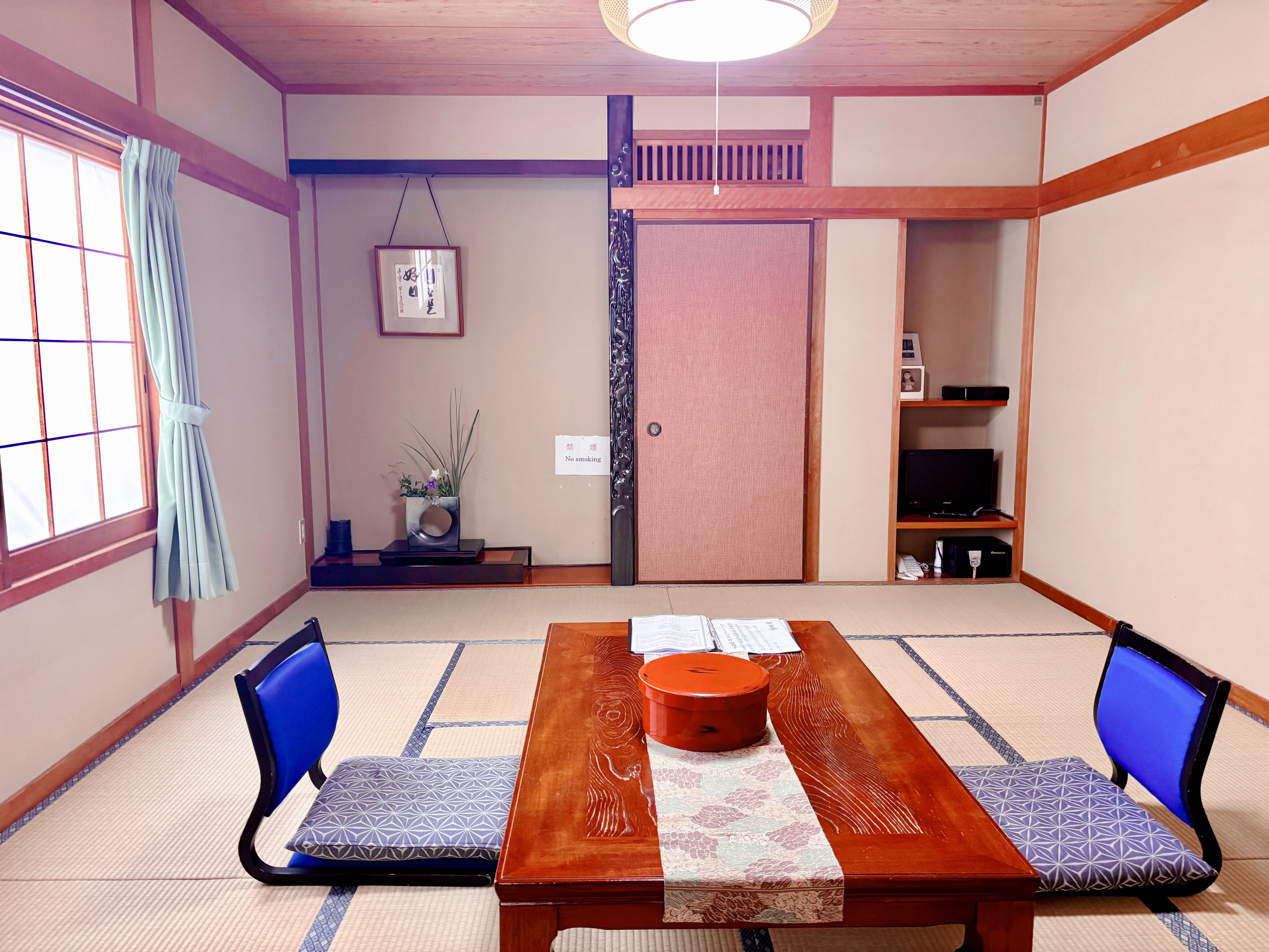 10 tatami Japanese-style room