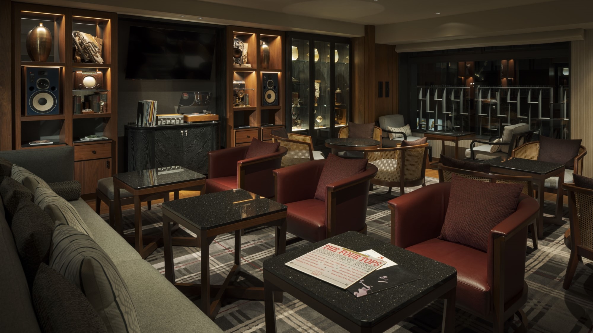 [Regency Club Lounge] Higher-grade hospitality with luxurious time and space
