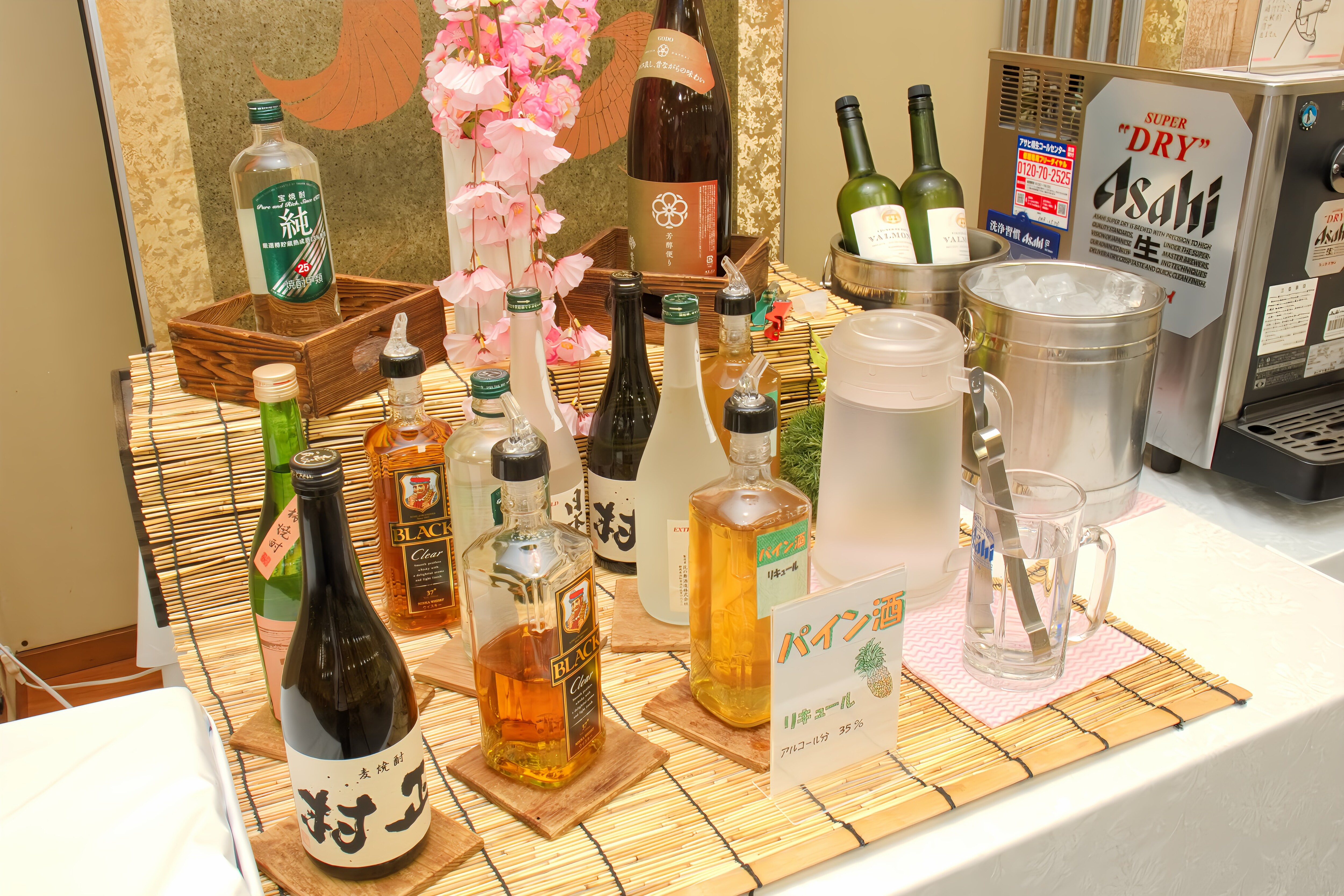 啤酒、威士忌、清酒等无限畅饮！