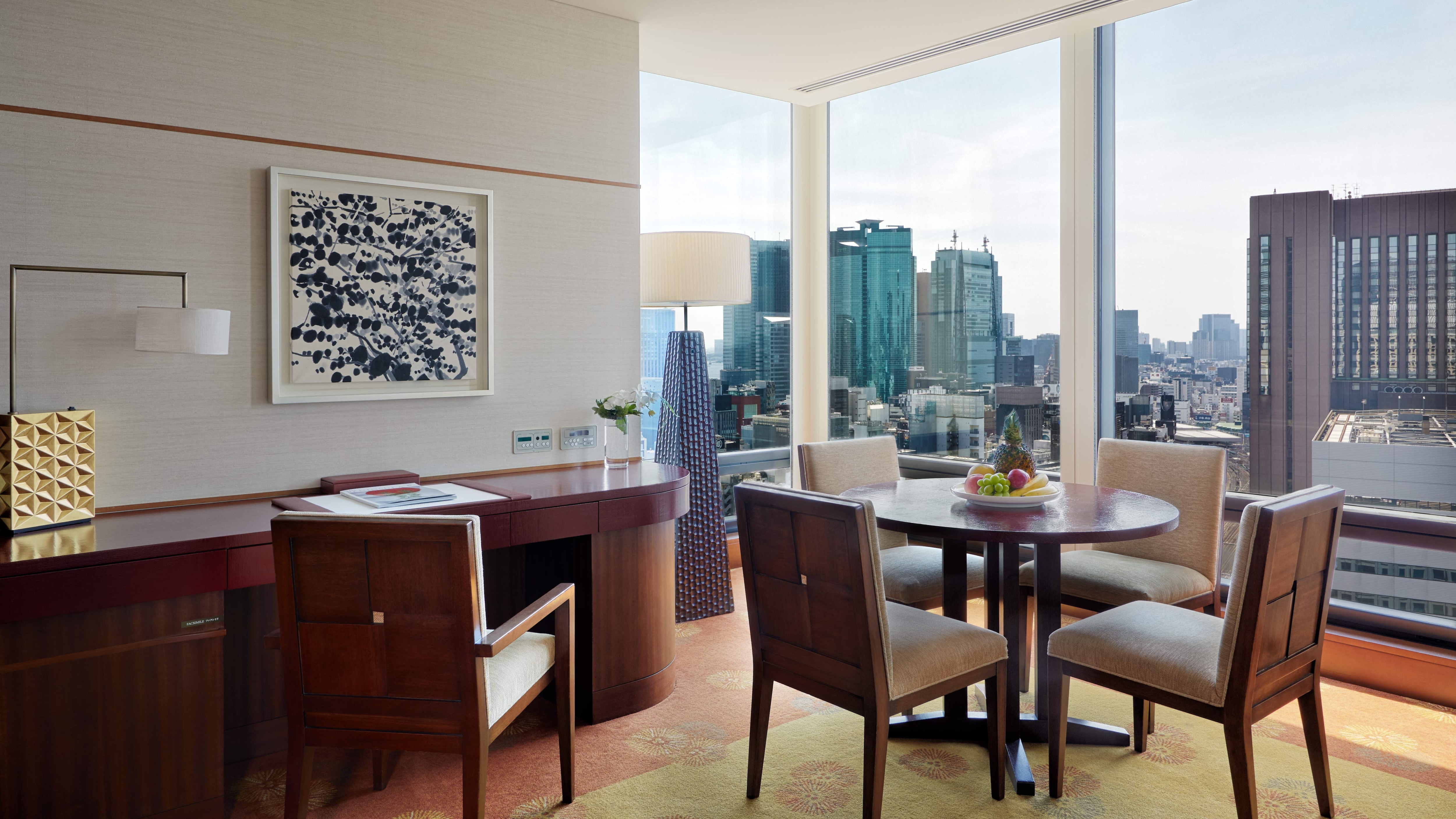 Suite Executive - Bersantap - Hari