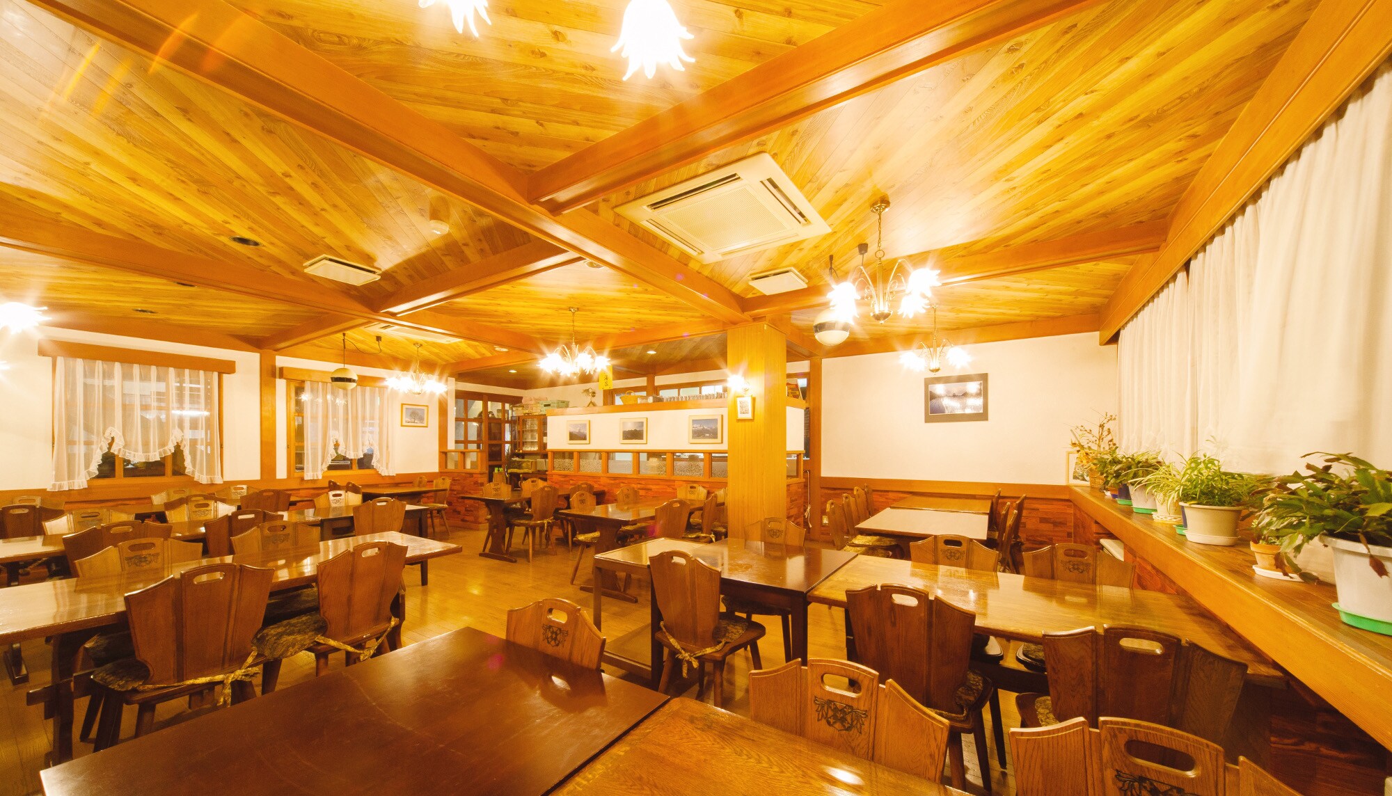 Dining room (restaurant)