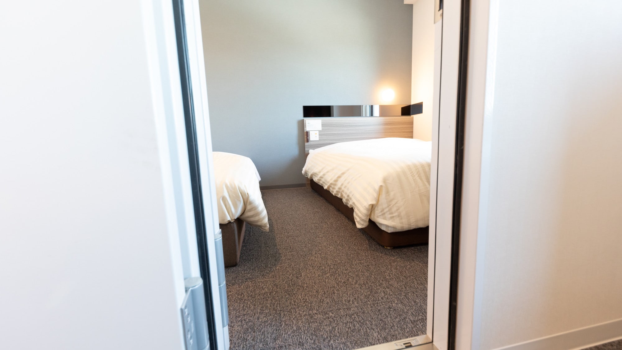 Có thể ở tối đa 6 người (bao gồm cả trẻ sơ sinh)