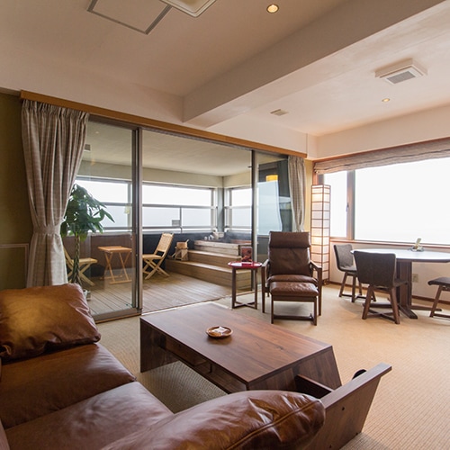 Suite Sudut Kamar Jepang dan Barat