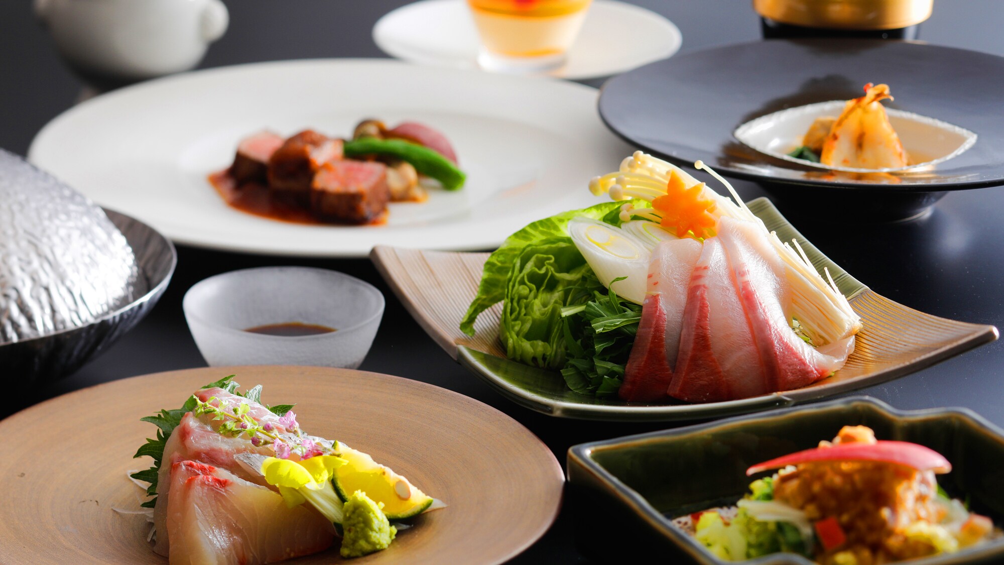 使用美食之鄉淡路島特有的時令食材製作的美味健康的時令美味套餐≪烹飪圖像≫