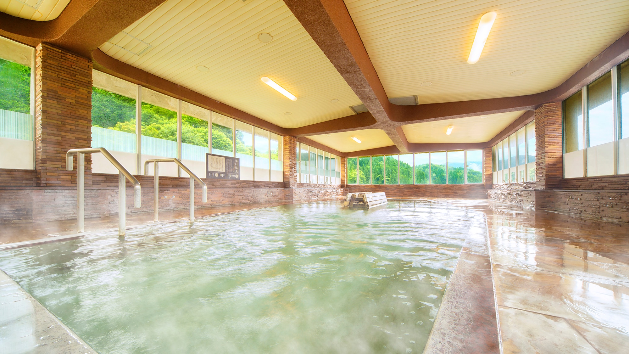 Panoramic large bath