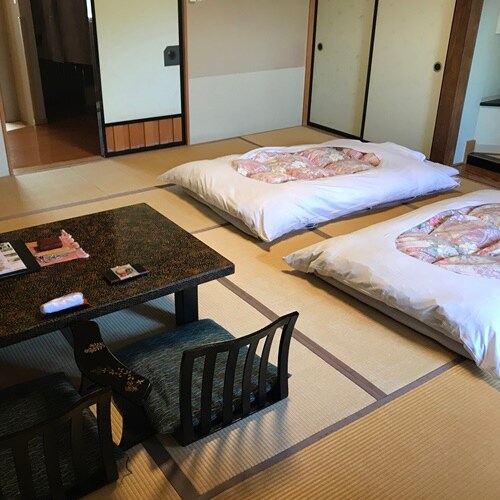 12.5 tatami room