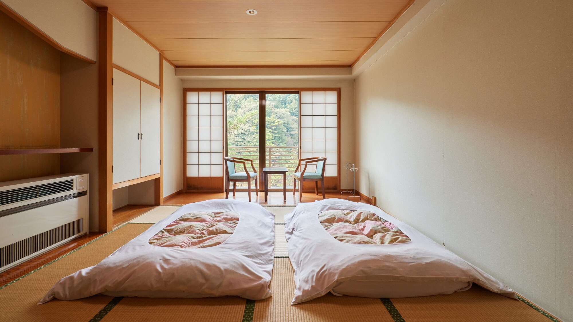 [Non-smoking] Japanese-style room for 1-4 people
