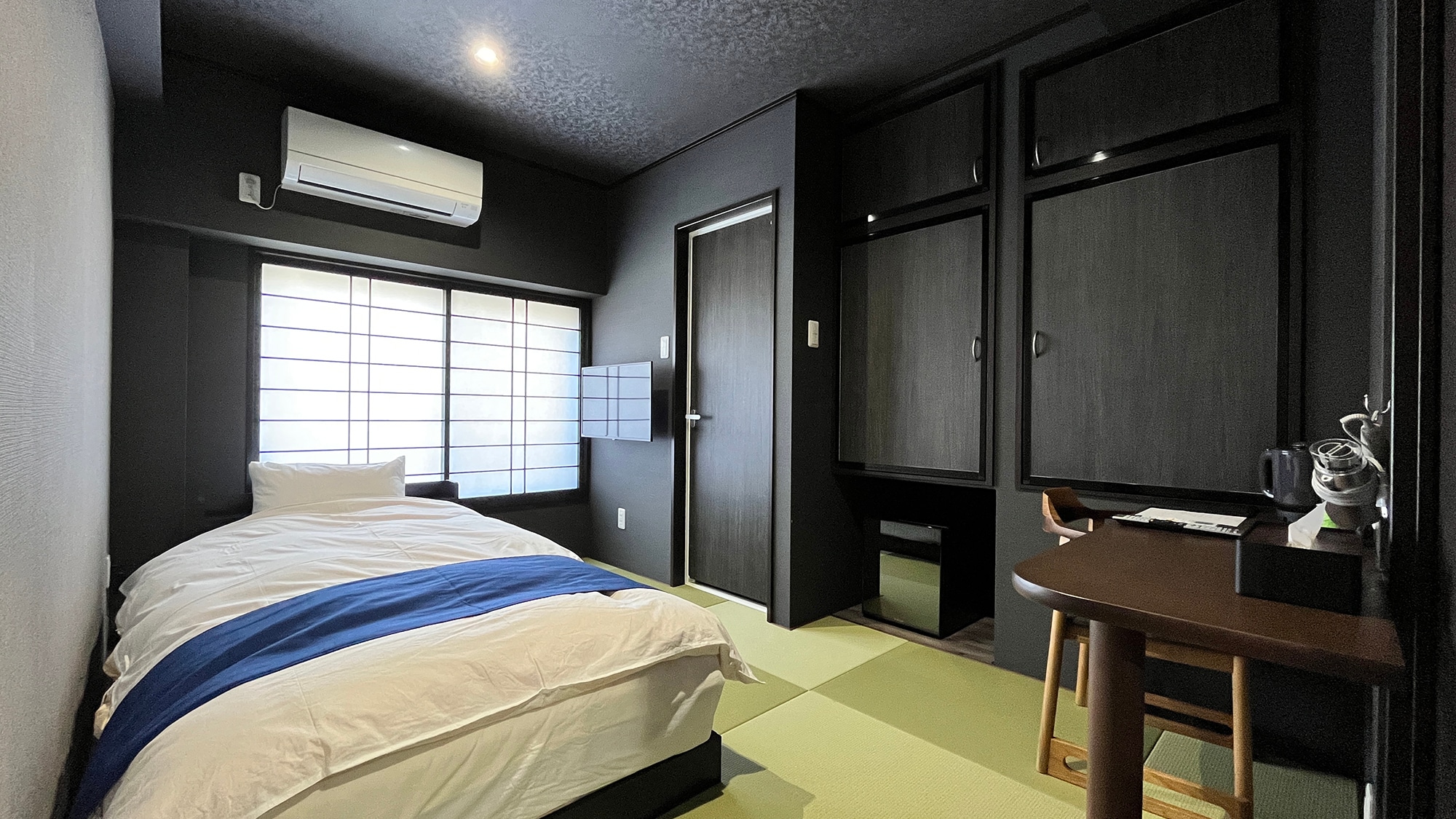 [Guest Room] Black Single*