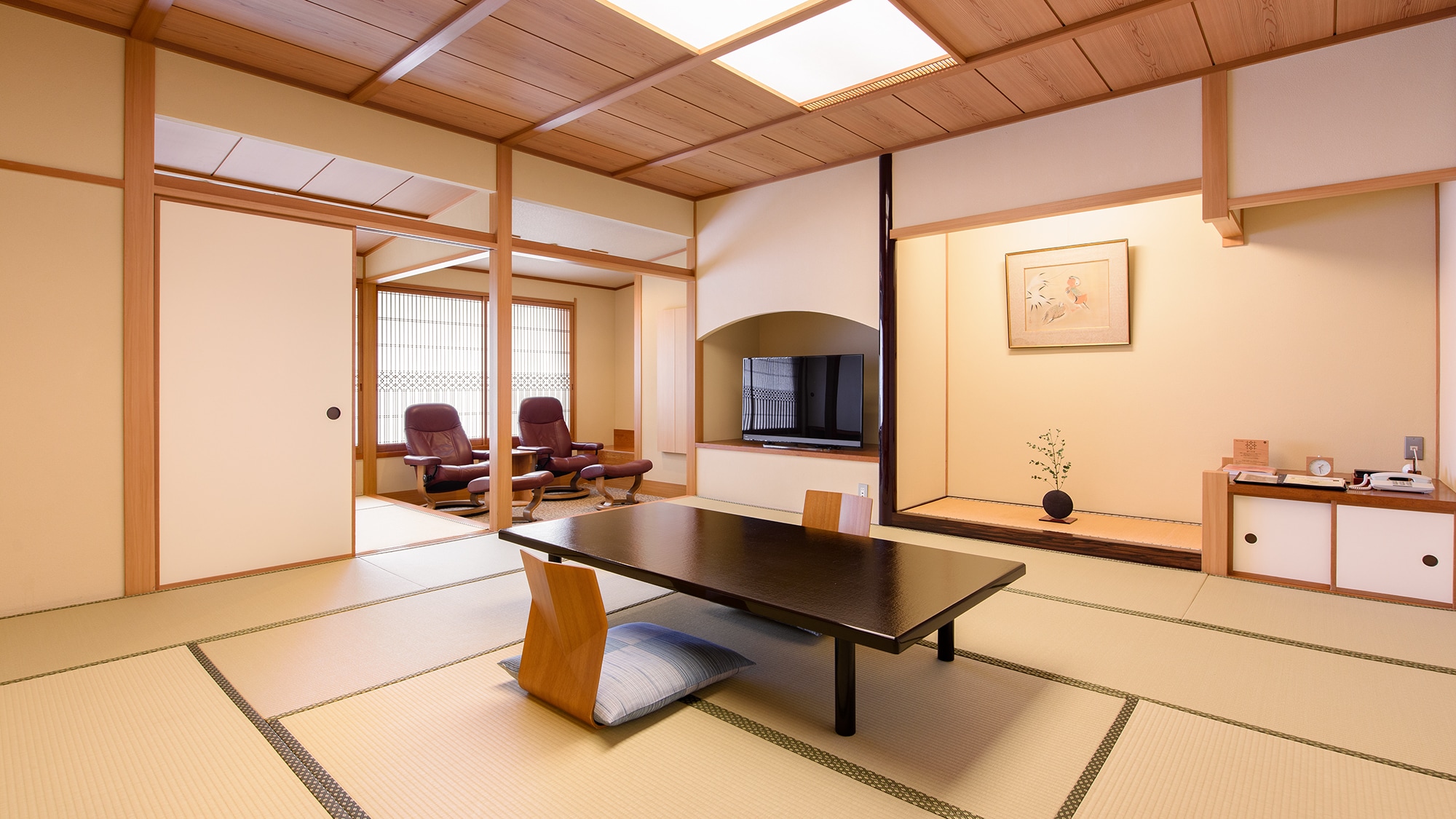 A 【本館/54平方公尺起】日式房間 12.5張榻榻米+寬敞的陽台（附椅子） 溫泉請使用大浴場！ （例）