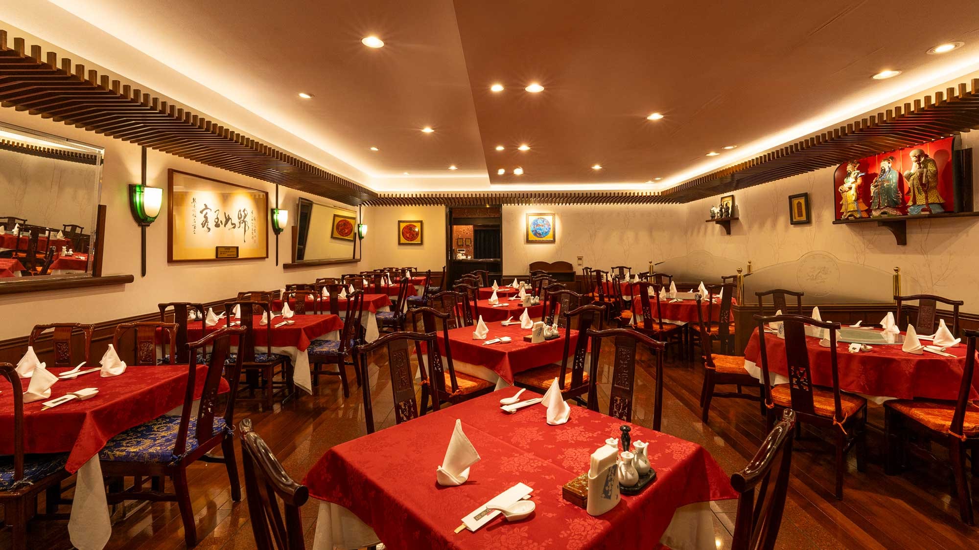 [Masakan Cina Sichuan Toukagen] Nikmati hidangan Anda sepuasnya dalam suasana yang menenangkan.