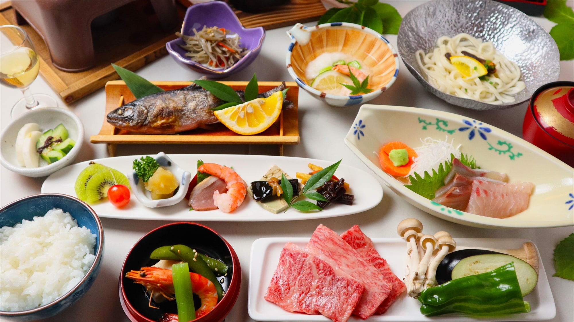 Supper / example. Local kaiseki with Oita brand "Bungo beef" as the main