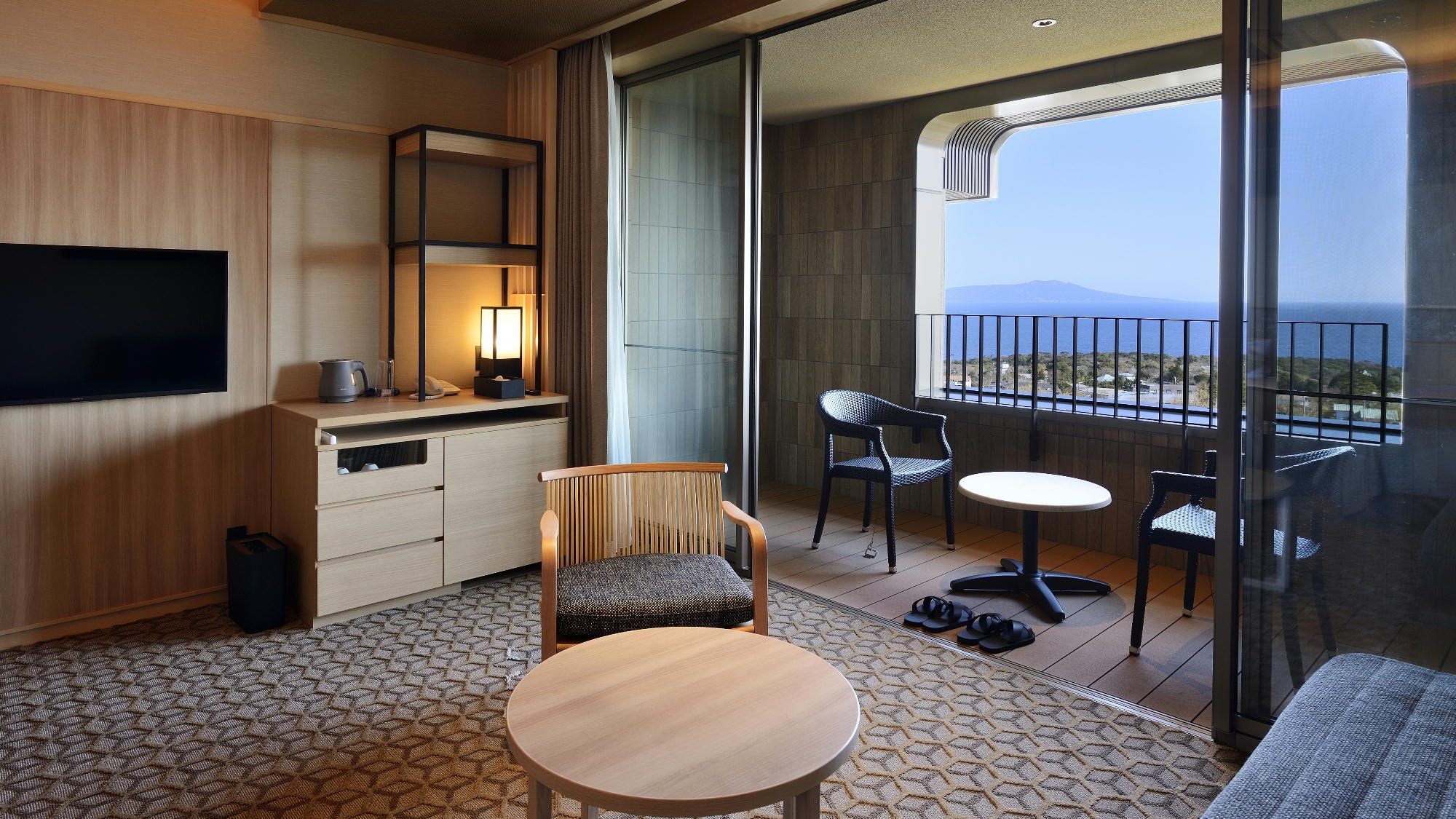 [With open-air hot spring bath] Premium terrace twin / 60 square meters