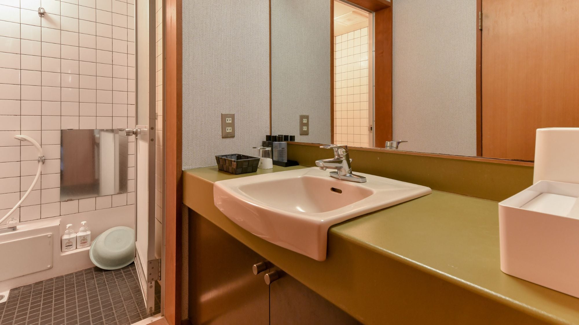 Example of a guest room | "Special offer" Japanese-style room with 10 tatami mats and bathroom