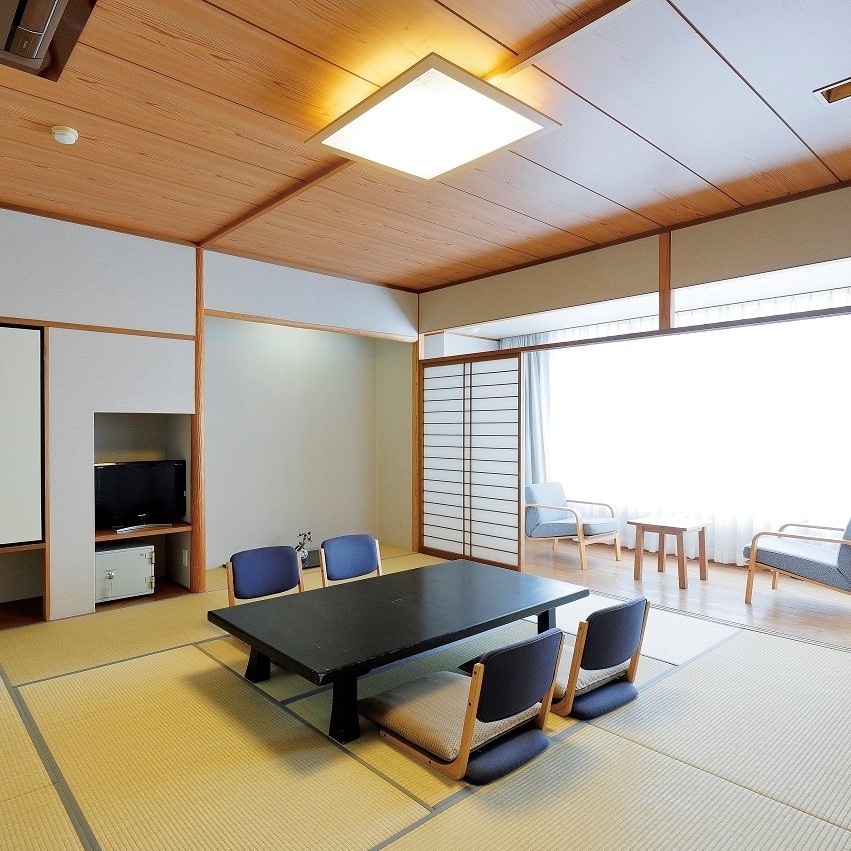 Main building Japanese-style room (image)