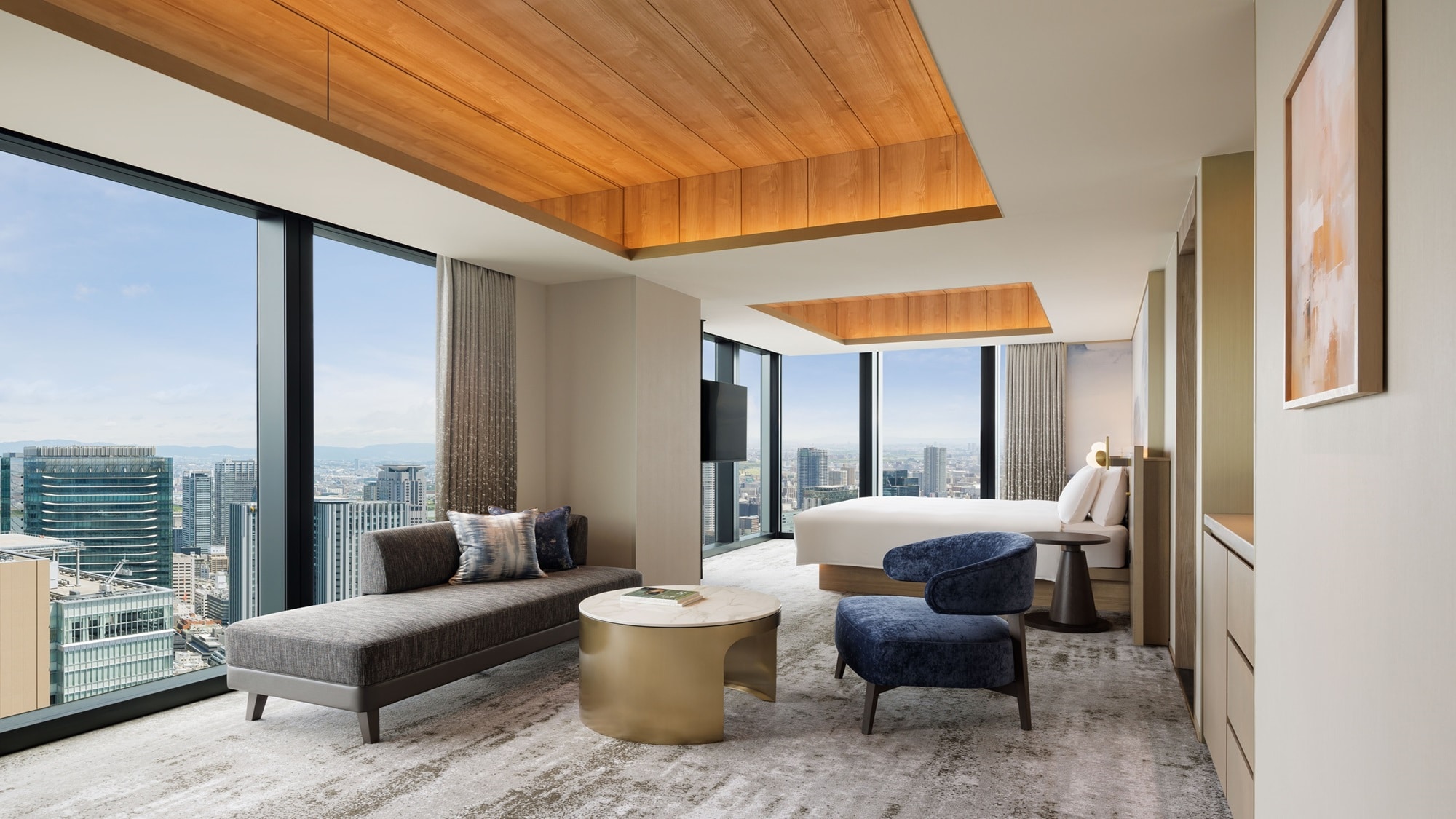 Specialty Corner King Room